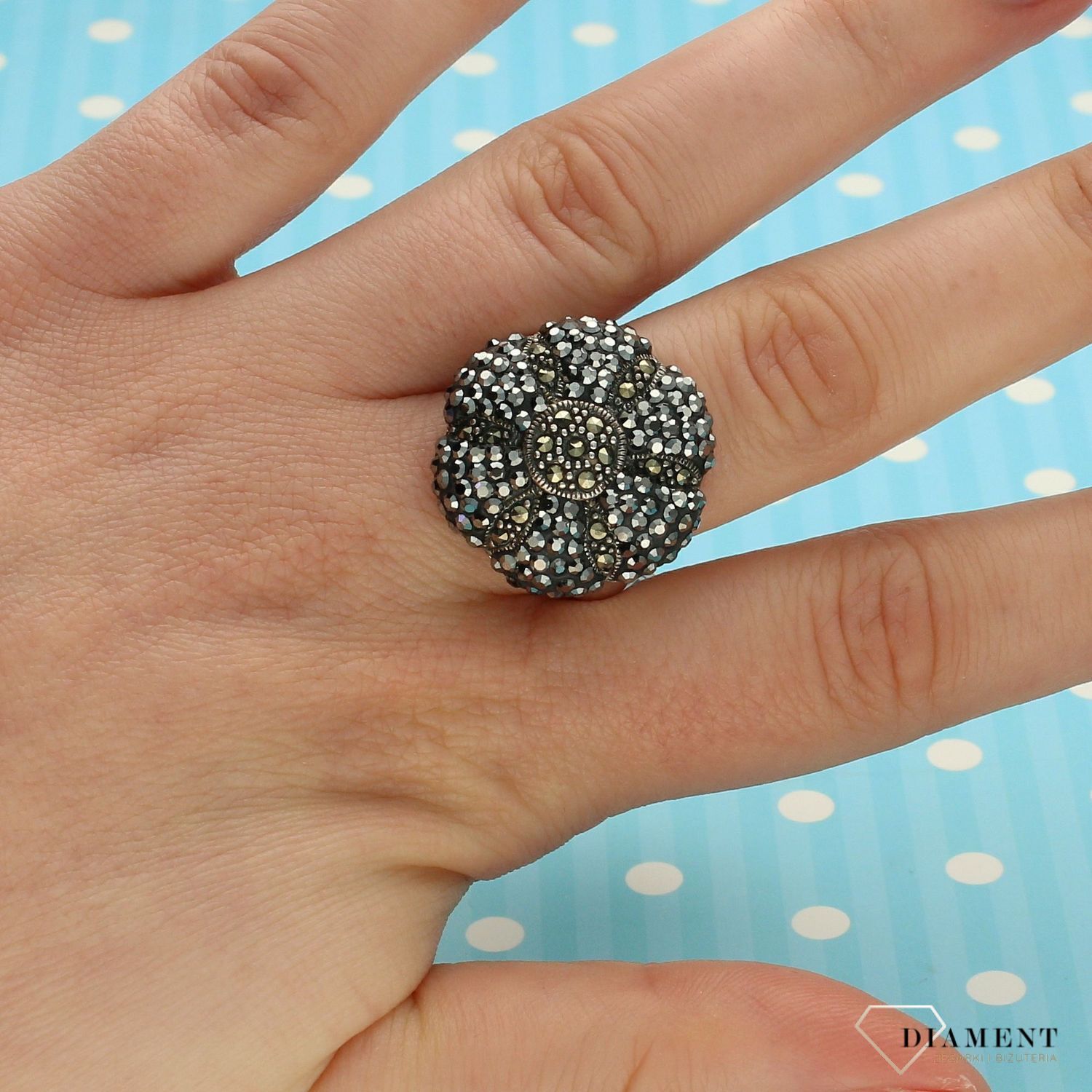 Srebrny pierścionek kwiatek z markazytami DIA-PRS-3293-925.jpg