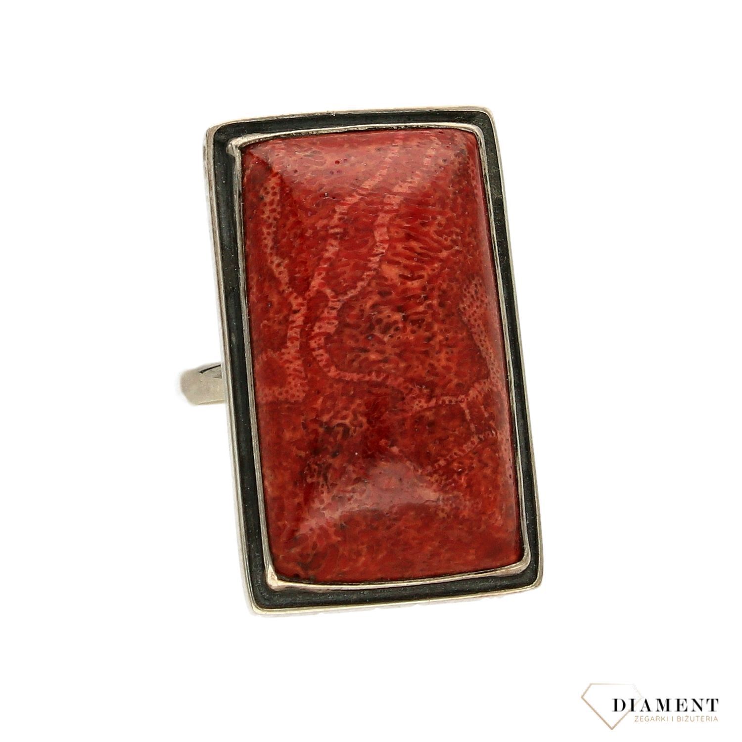 Srebrny pierścionek prostokątny koralowiec DIA-PRS-3382-925 (1).jpg