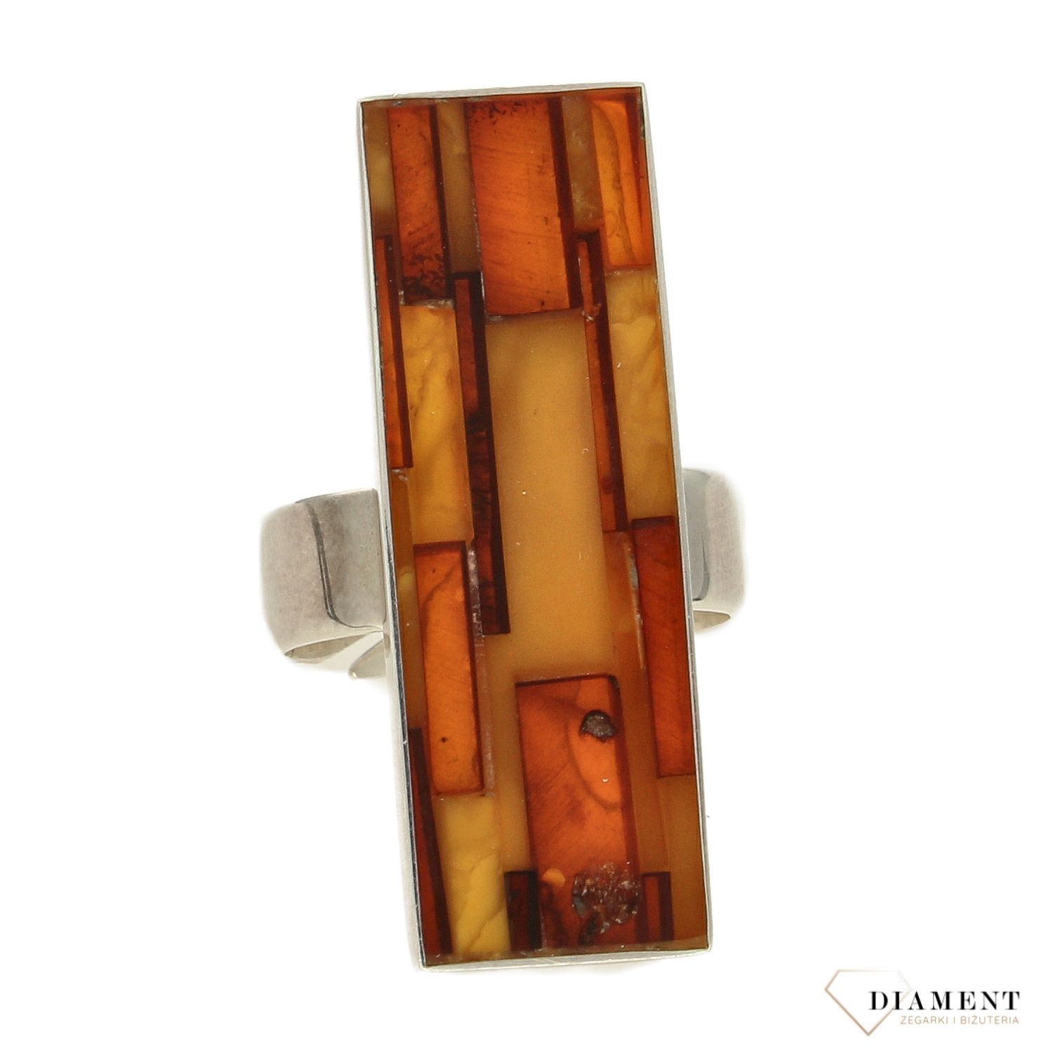 Srebrny pierścionek prostokąt z bursztynem DIA-PRS-3385-925 (1).jpg