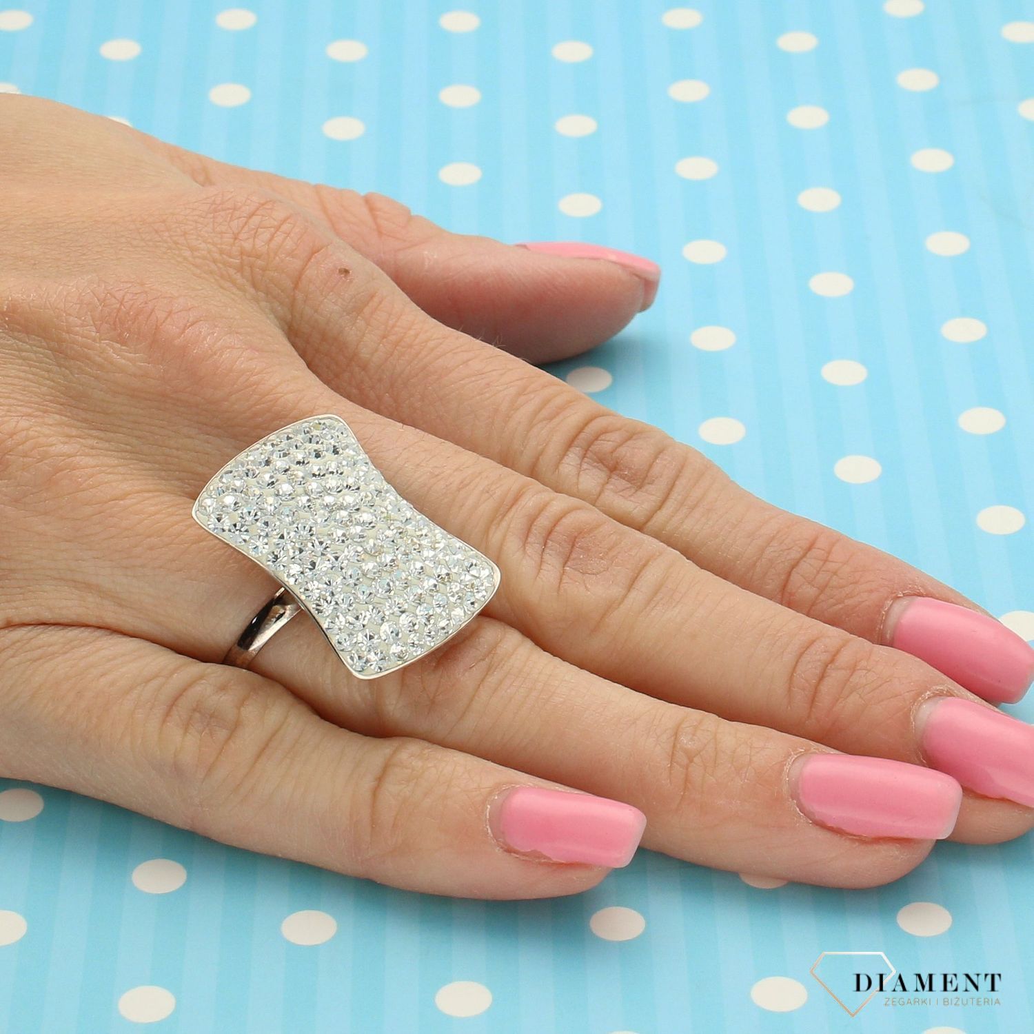 Srebrny pierścionek kryształy Swarovskiego DIA-PRS-3390-925 (1).jpg