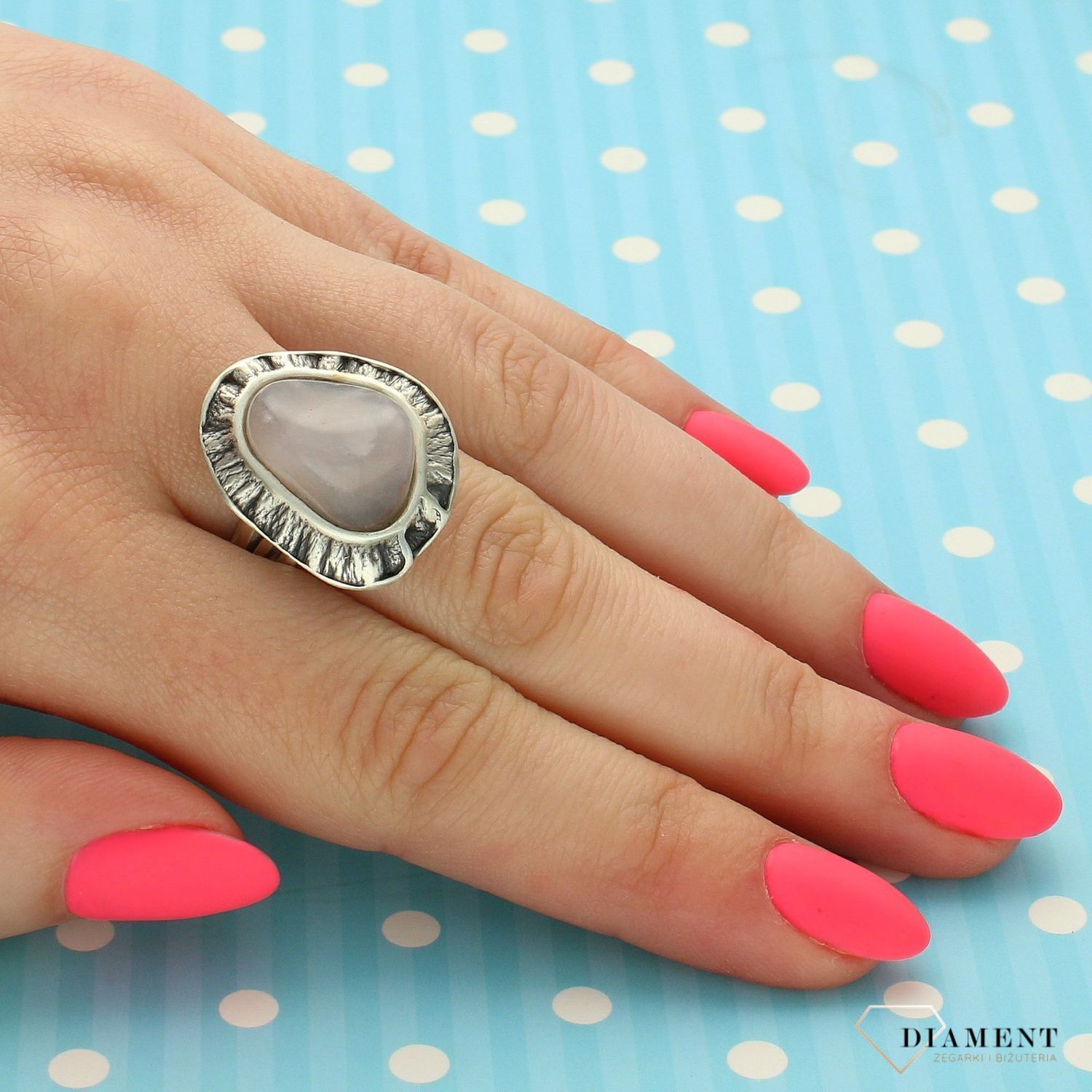 Srebrny pierścionek ozdobny z kwarcem różowym DIA-PRS-3399-925 (1).jpg