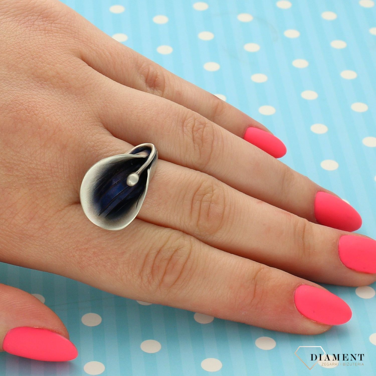 Srebrny pierścionek nierozkwitnięty kwiat DIA-PRS-3402-925 (1).jpg