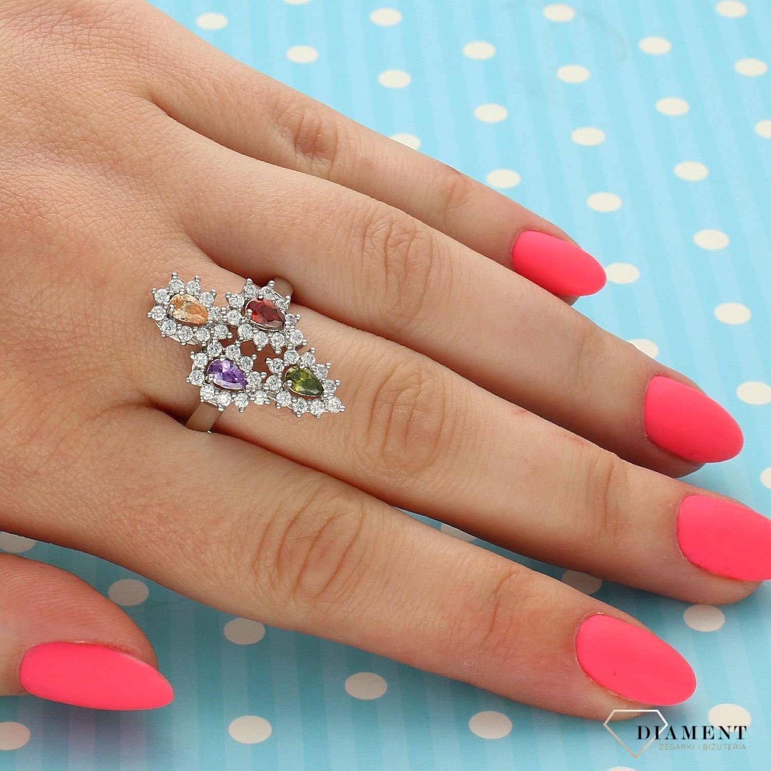 Srebrny pierścionek podłużny z cyrkonią DIA-PRS-3407-925 (1).jpg