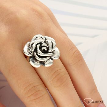 Srebrny pierścionek 'Duża Róża' DIA-PRS-3894-925 (2).jpg