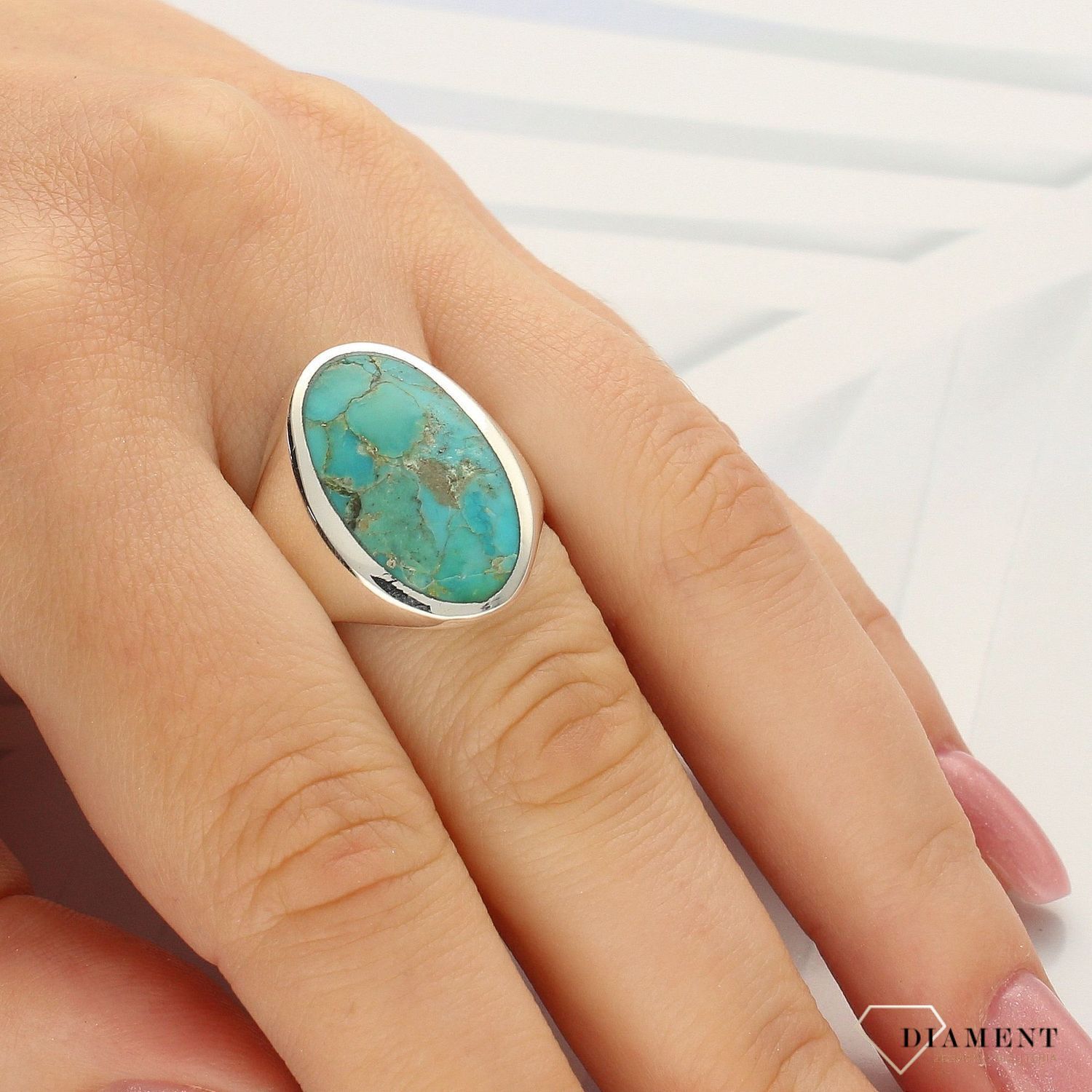 Srebrny pierścionek sygnet 'Turkus w srebrze' DIA-PRS-3907-925.jpg