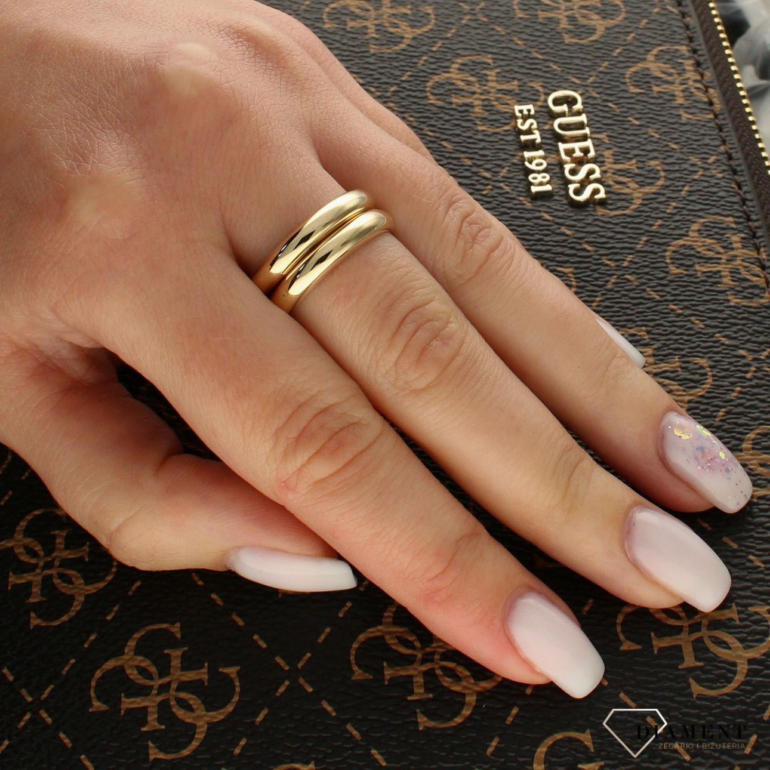 Złoty pierścionek 585 prosty, gładki wzór DIA-PRS-4380-585 (1).jpg