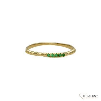 Złoty pierścionek w formie obrączki z zieloną cyrkonią DIA-PRS-4438-585.jpg
