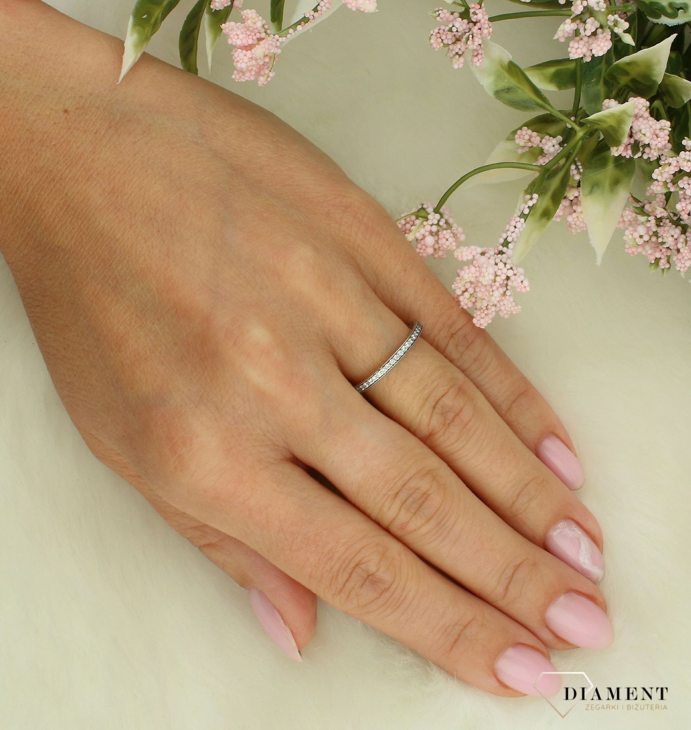Srebrny pierścionek damski 925 obrączka z cyrkoniami rozmiar 10 DIA-PRS-4585-925.jpg
