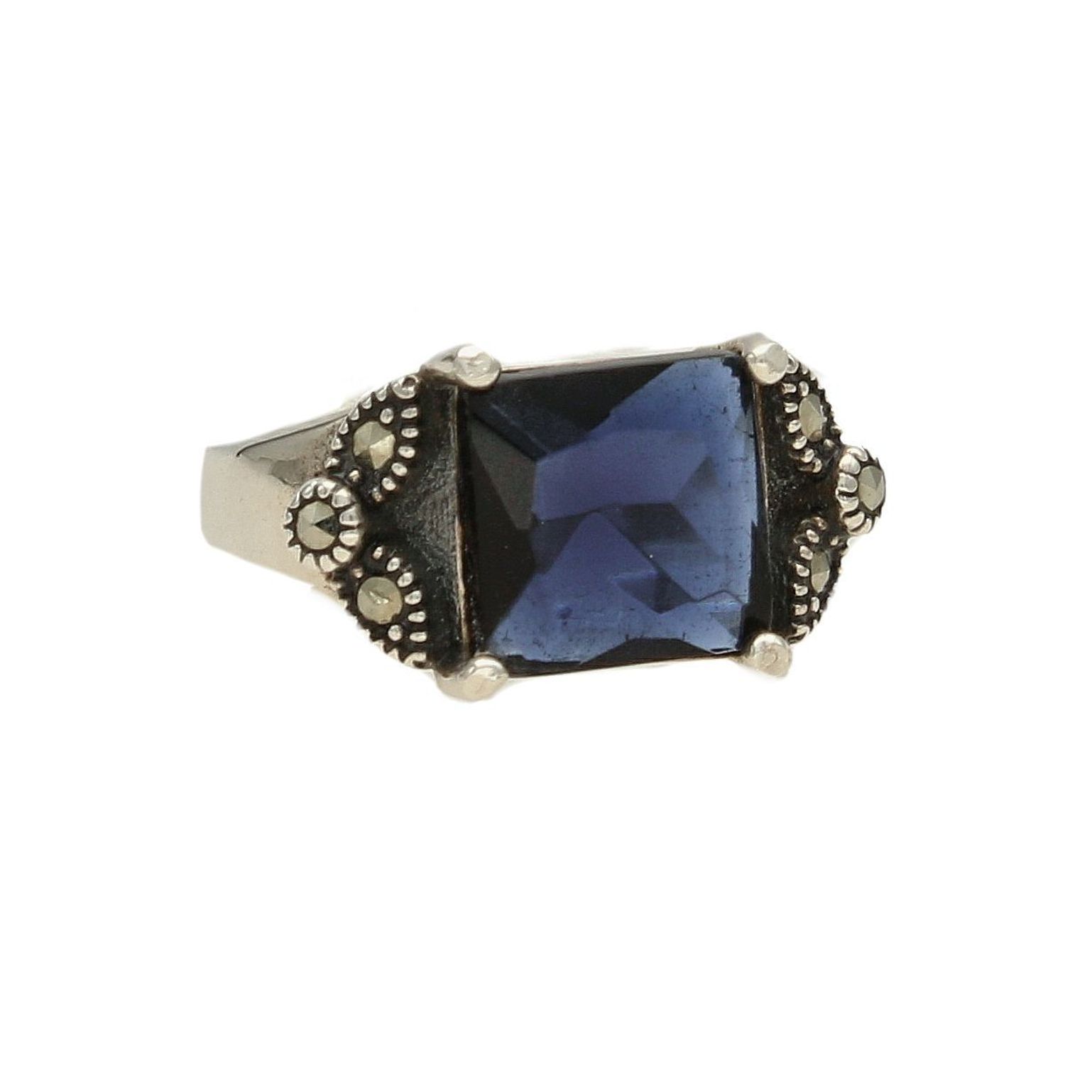 Srebrny pierścionek z granatowym oczkiem i Markazytami DIA-PRS-4981-925 (1).jpg