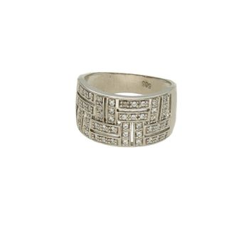 Złoty pierścionek 585 szeroki 'białe złoto z cyrkonią' DIA-PRS-5051-585. Zjawiskowy pierścionek wykonany z białego złota ozdobionego błyszczącą cyrkonią. Pierścionki z najnowszej kolekcji sklepu Diament to przepiękne dzieła  (4).jpg