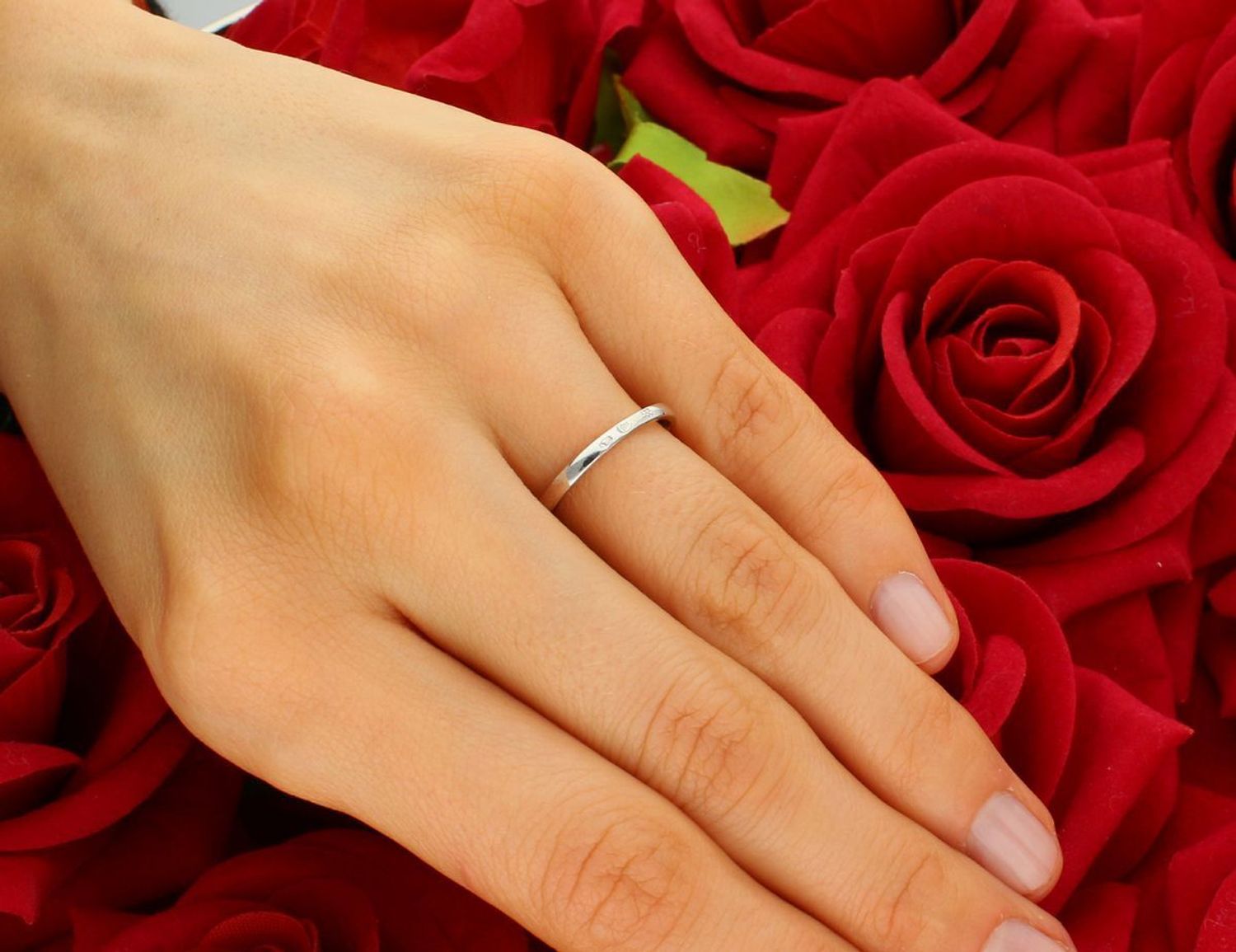 Złoty pierścionek zaręczynowy białe złoto z cyrkonią DIA-PRS-5148-333. Przepiękny pierścionek z białego złota, który został ozdobiony błyszczącą cyrkonią. Klasyczny pierścionek. Na prezent.1.jpg