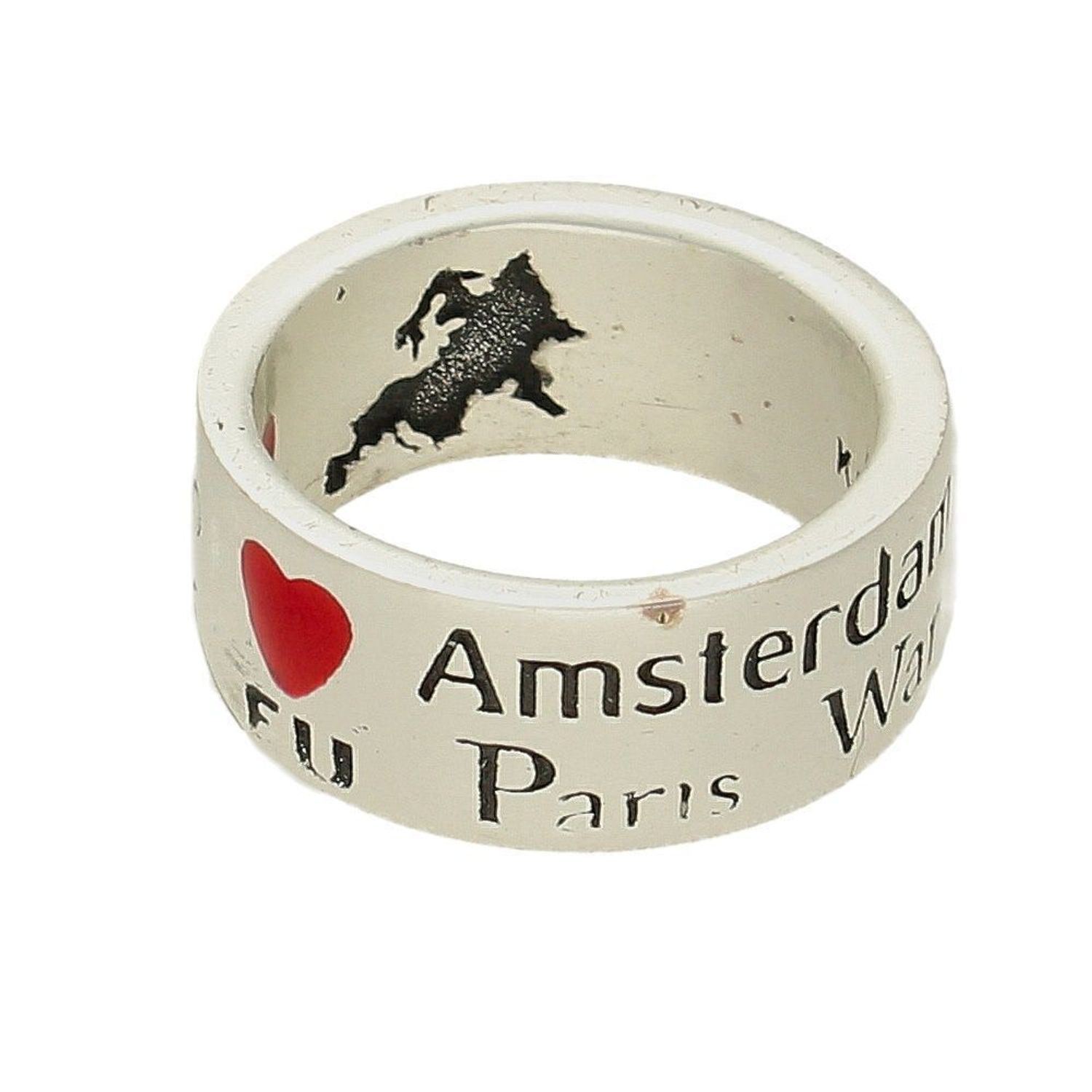 Stalowa obrączka z nazwami stolic świata w srebrnym kolorze DIA-PRS-5748-INNE.  Pierścionek w kolorze srebrnym. Pierścionek stalowy. Pierścionek obrączka. Pierścionek z nazwami stolic świata. Pierścionek idealny na prezent. .jpg