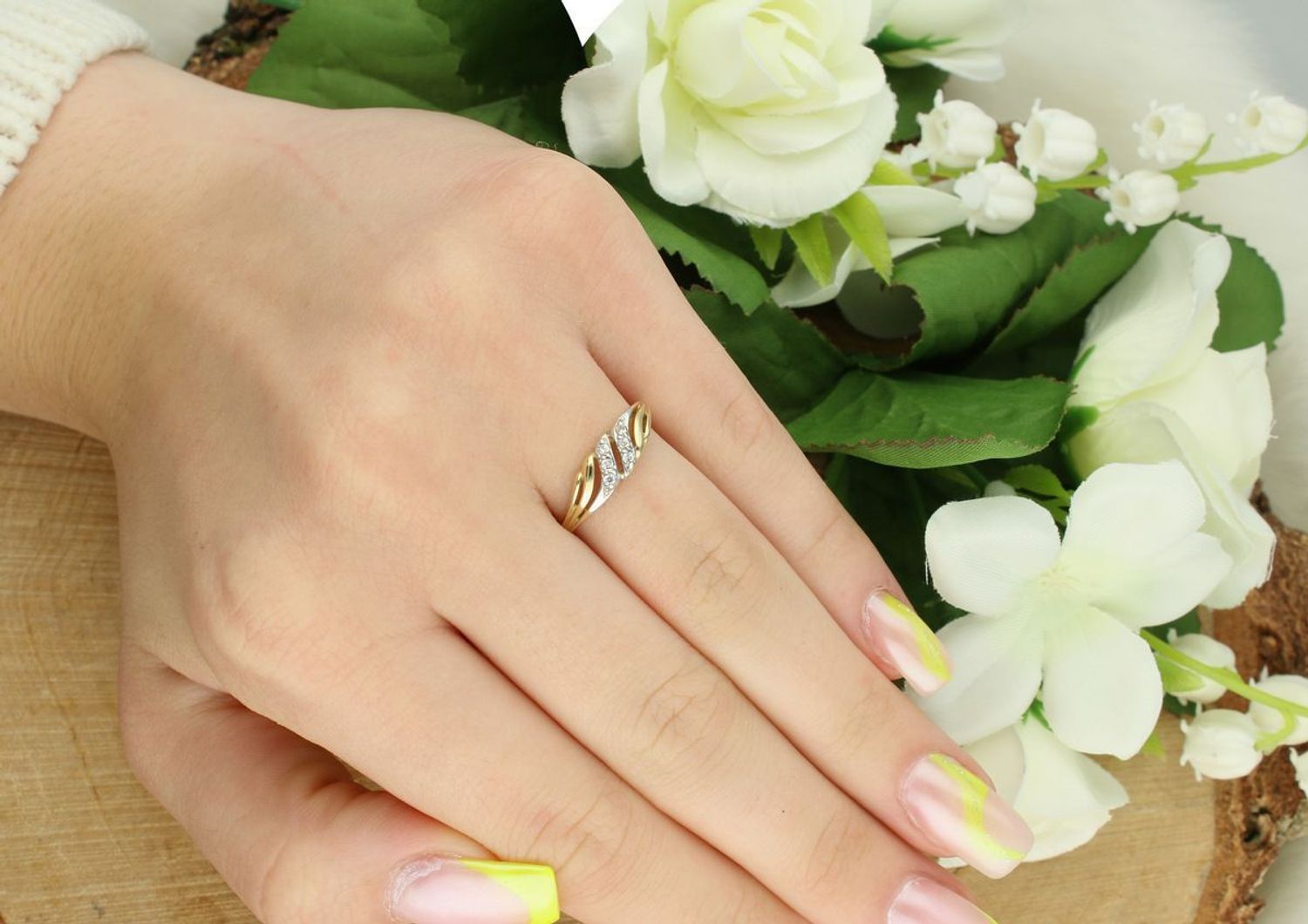 Złoty Pierścionek Damski z Cyrkoniami – Próba 585, DIA-PRS-5791-585.jpg