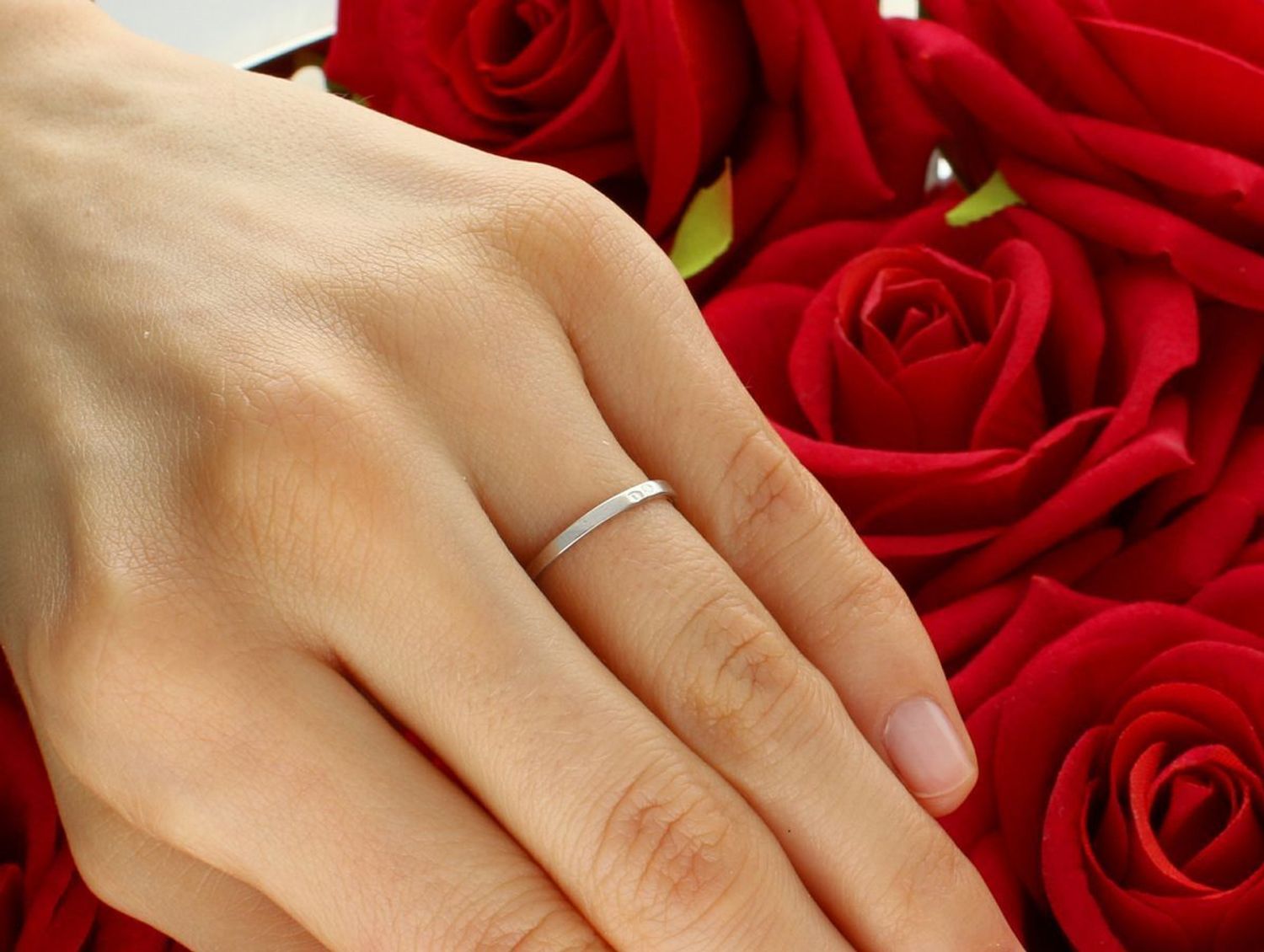 Pierścionek damski białe złoto próba 585, z prostokątną cyrkonią rozmiar 8 DIA-PRS-5792-585 Ten pierścionek z białego złota próby 585 to subtelna, ale efektowna propozycja dla kobiet 1.jpg