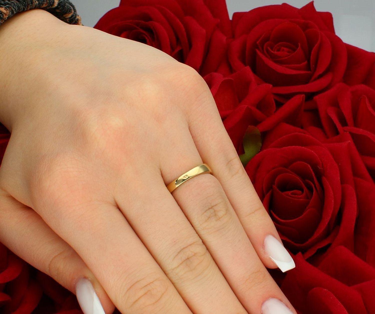 Złoty pierścionek o nowoczesnym wyglądzie z cyrkonią próba 585 rozmiar 11, DIA-PRS-5831-585. Złoty pierścionek o nowoczesnym wyglądzie z cyrkonią i dodatkiem białego złota ✨Stylowy 1.jpg