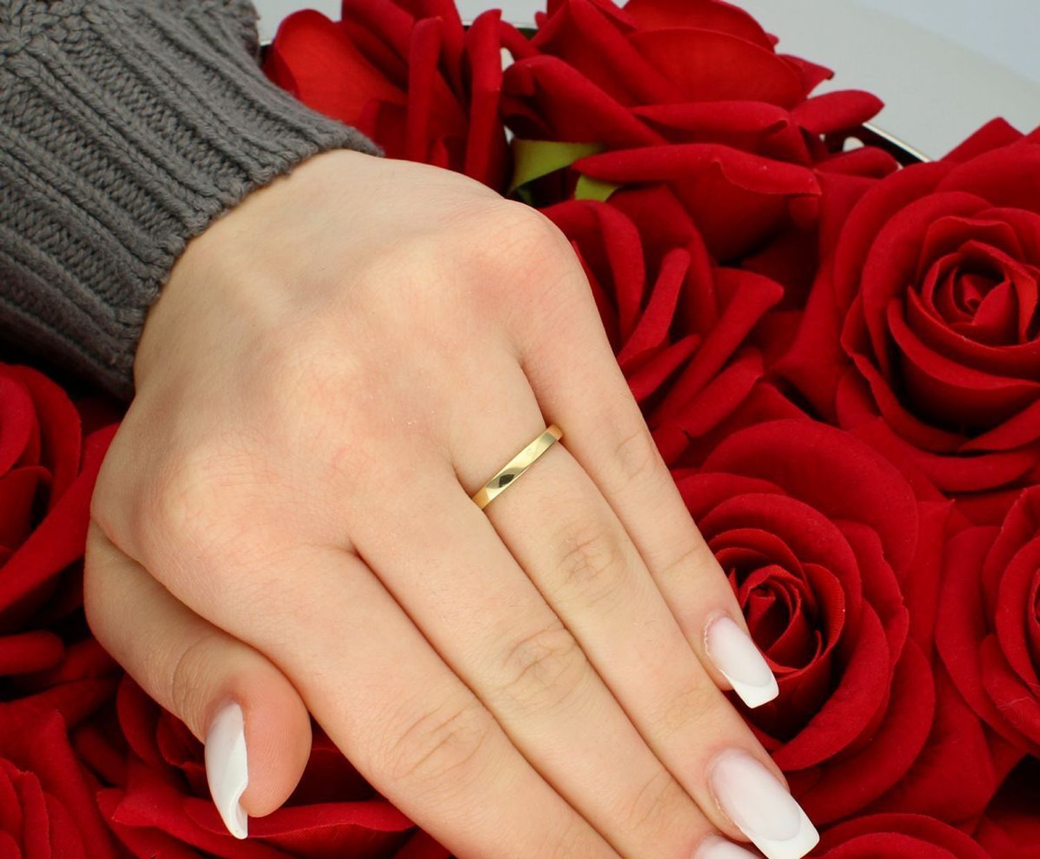 Pierścionek damski złoty próba 585 z cyrkonią rozmiar 11, DIA-PRS-5834-585 Elegancki pierścionek damski wykonany z wysokiej jakości złota próby 585 1.jpg