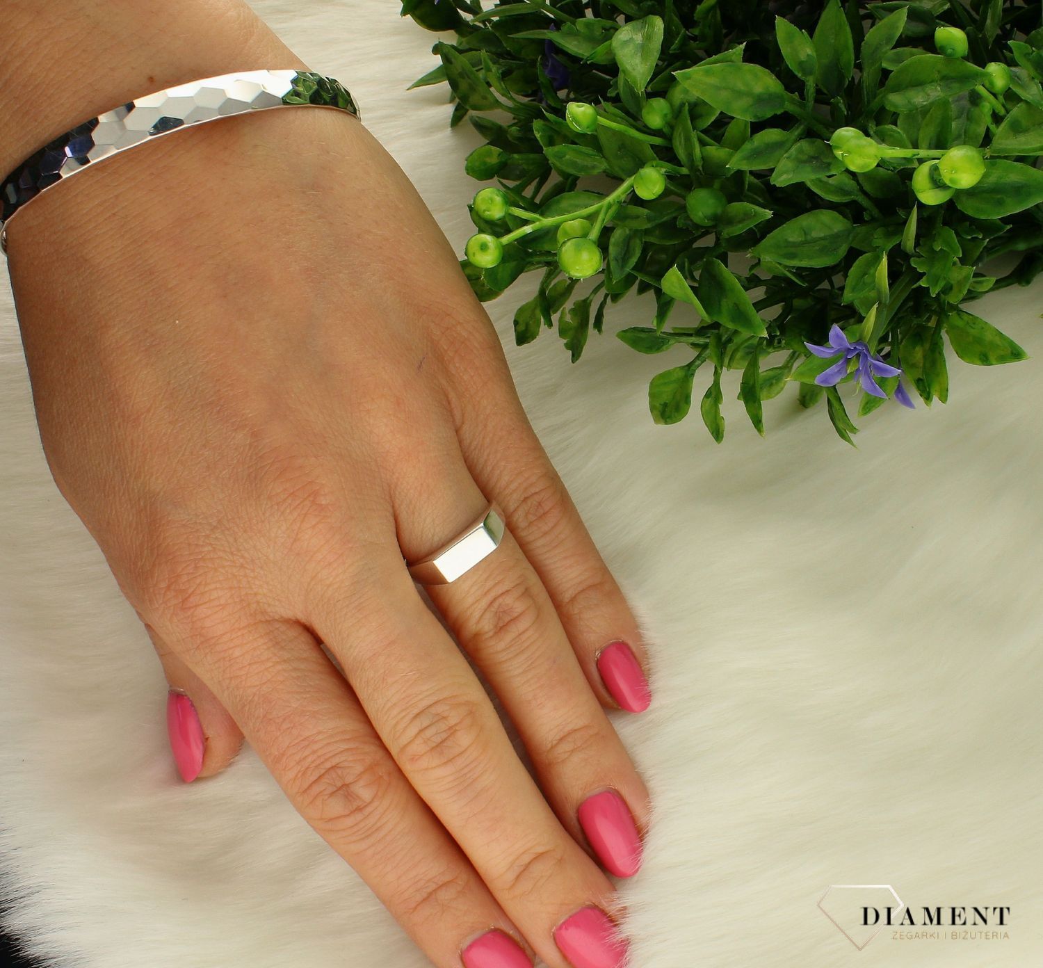 Pierścionek srebrny sygnet prostokątny 925 DIA-PRS-5905-925.  Męska i damska biżuteria idealna na  wszelkie okazje..jpg