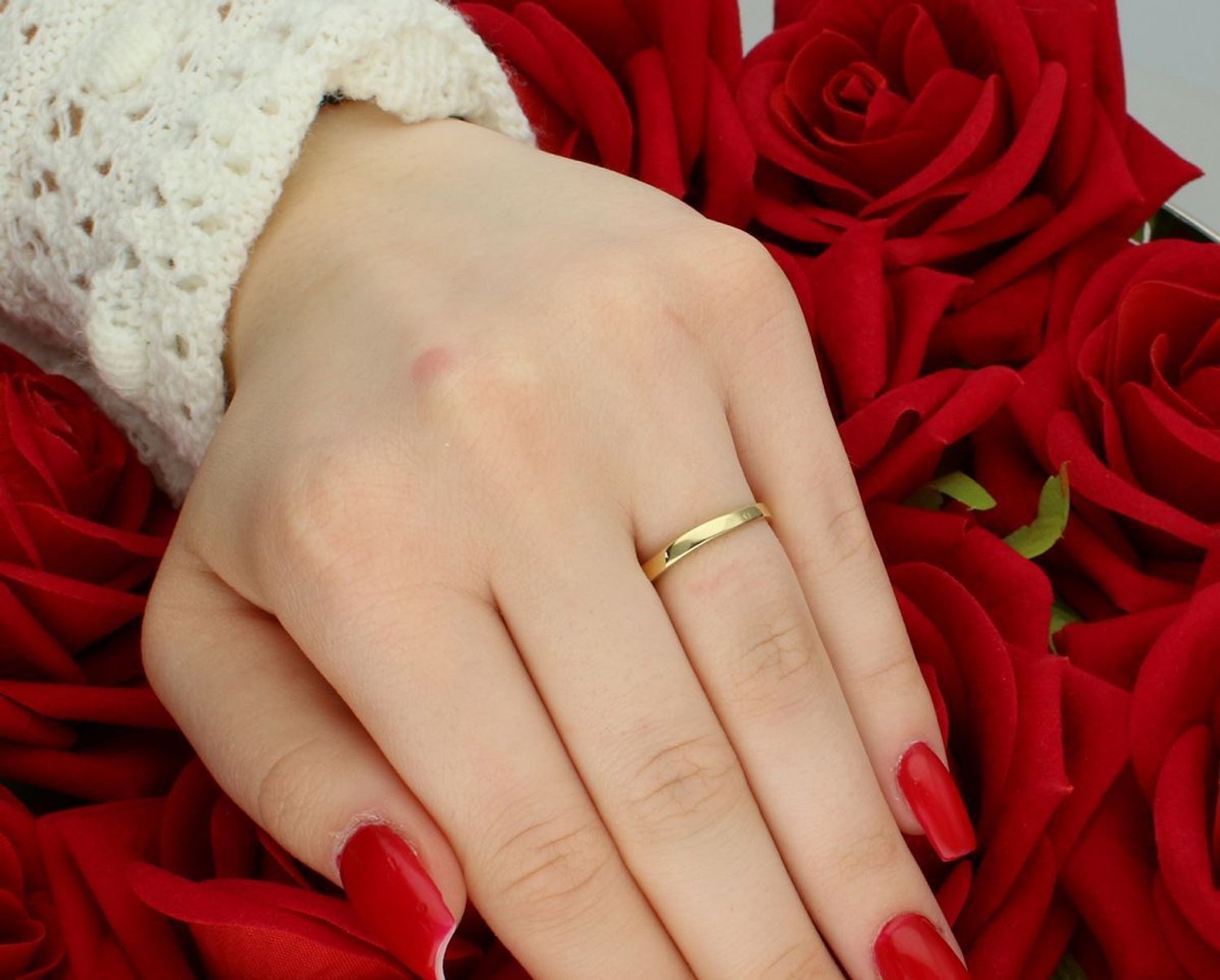 Złoty pierścionek damski próba 585 z białym złotem i cyrkonią. Model DIA-PRS-6060-585, 2,36 g. Subtelny, elegancki, idealny na prezent. Sprawdź teraz!1.jpg