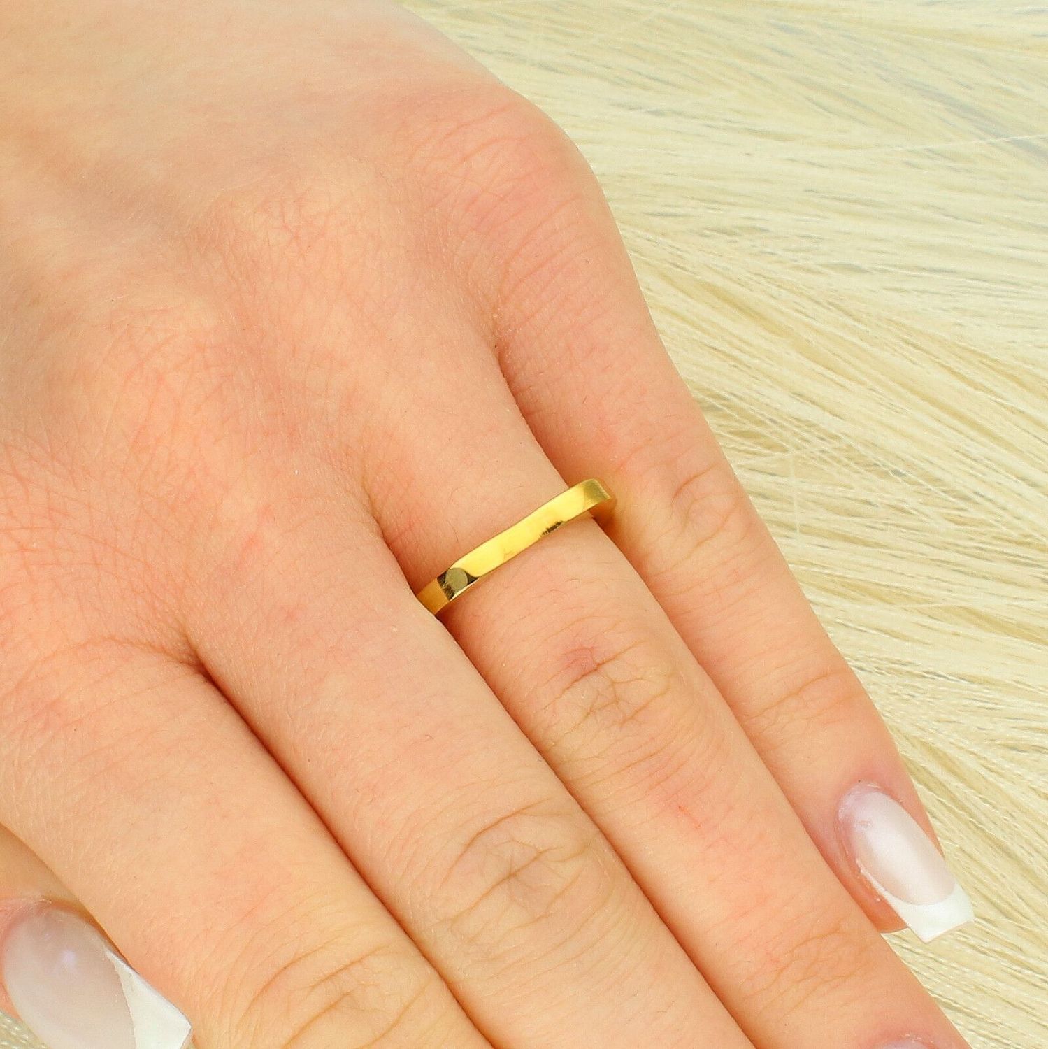 Stalowy Pierścionek Miś w Złotym Kolorze „Tuos” miś.jpg