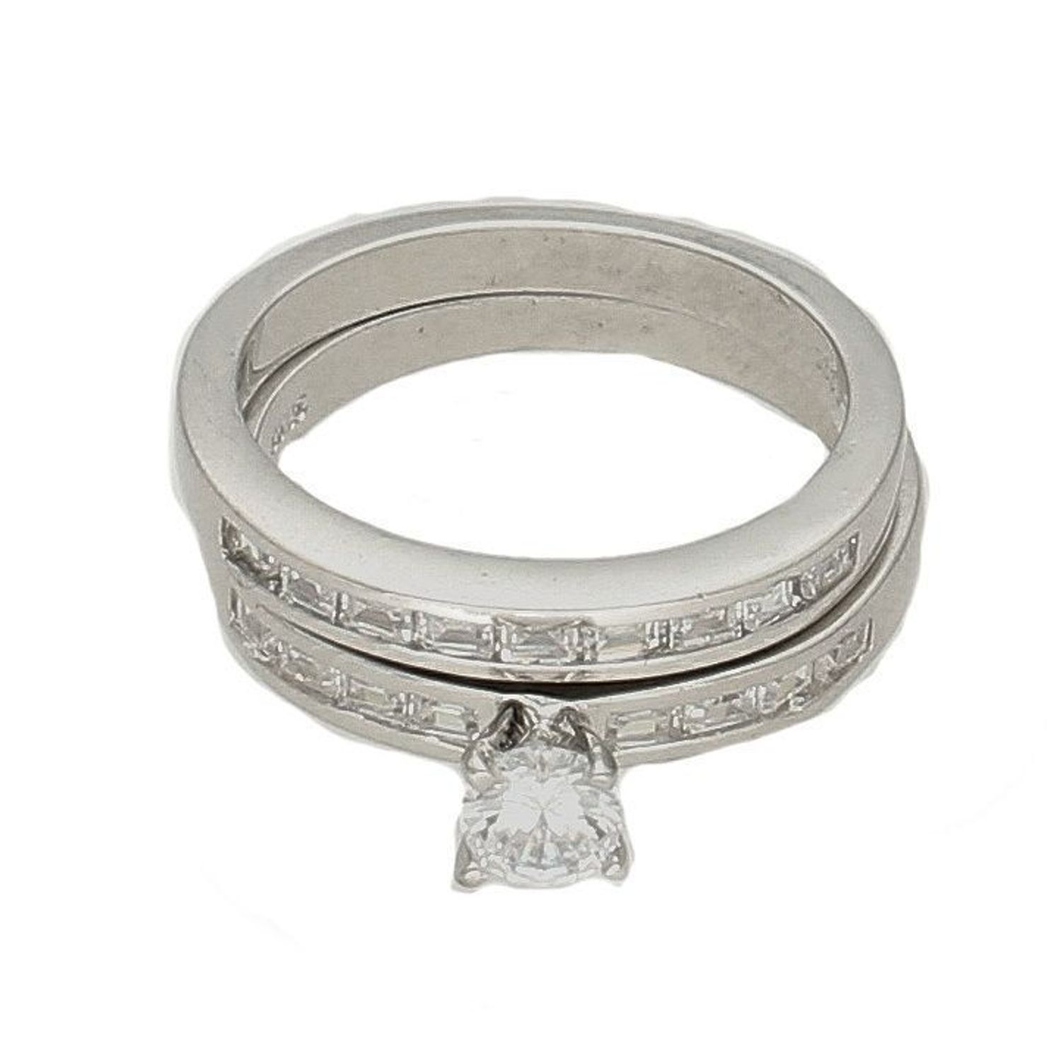 Srebrny pierścionek podwójny z cyrkonią DIA-PRS-6304-925. Srebrny pierścionek z dużą cyrkonią. Srebrny pierścionek podwójny. Srebrny pierścionek obrączka. Srebrny pi.jpg