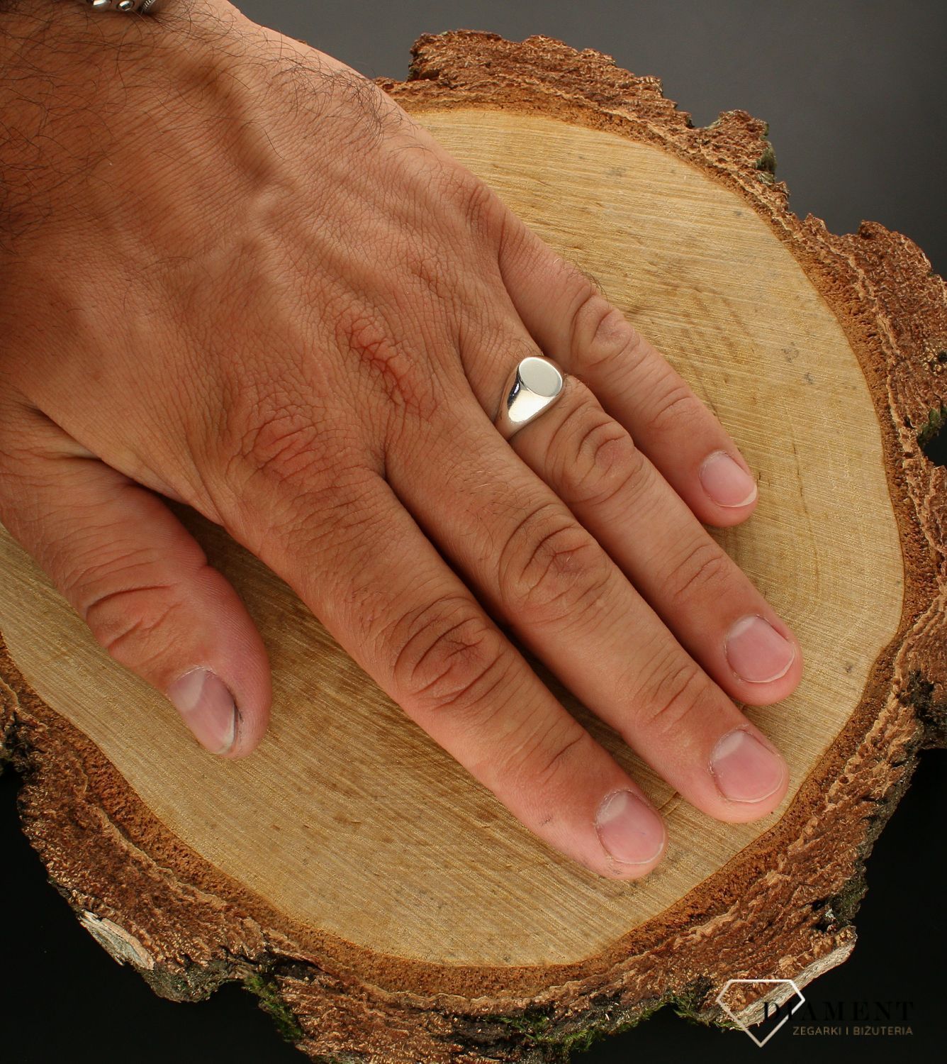 Pierścionek srebrny sygnet okrągły 925 DIA-PRS-6314-925. męski sygnet. Damski sygnet. Gładki pierścionek. Pomysł na prezent dla.jpg