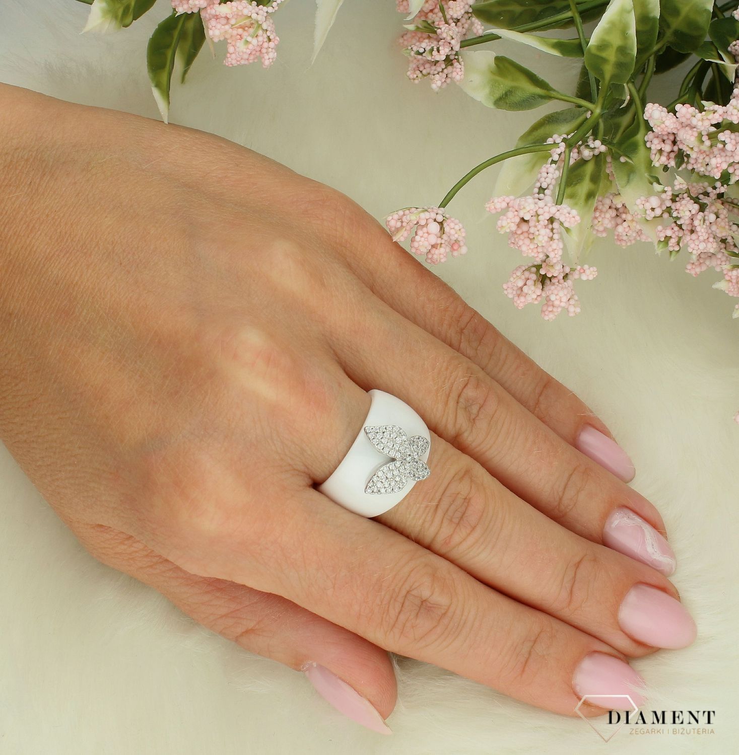 Ceramiczny pierścionek damski 925 biała ceramika Motyl Cyrkonie rozmiar 12 DIA-PRS-7155-925 6.jpg