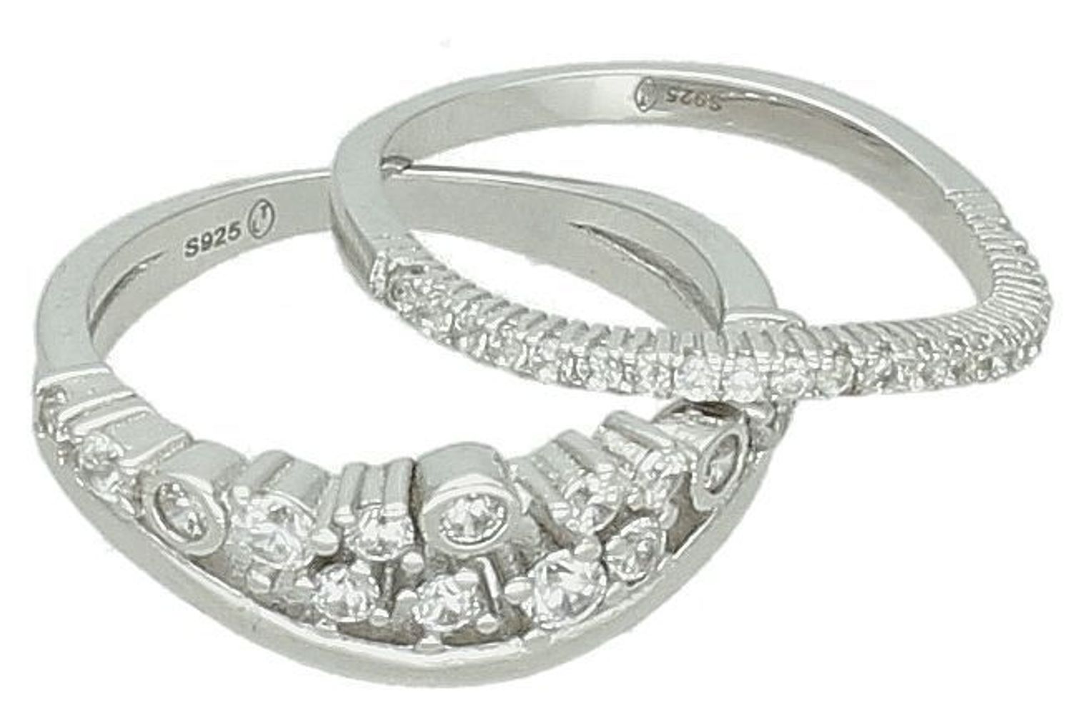 Pierścionek trzy obrączki próba 925, DIA-PRS-7160-925, Srebrny pierścionek wykonany z najwyższej jakości srebra o formie obrączki. Idealny pomysł na prezent dla każdej kobiety. Srebrny pierścionek wykonany z.jpg