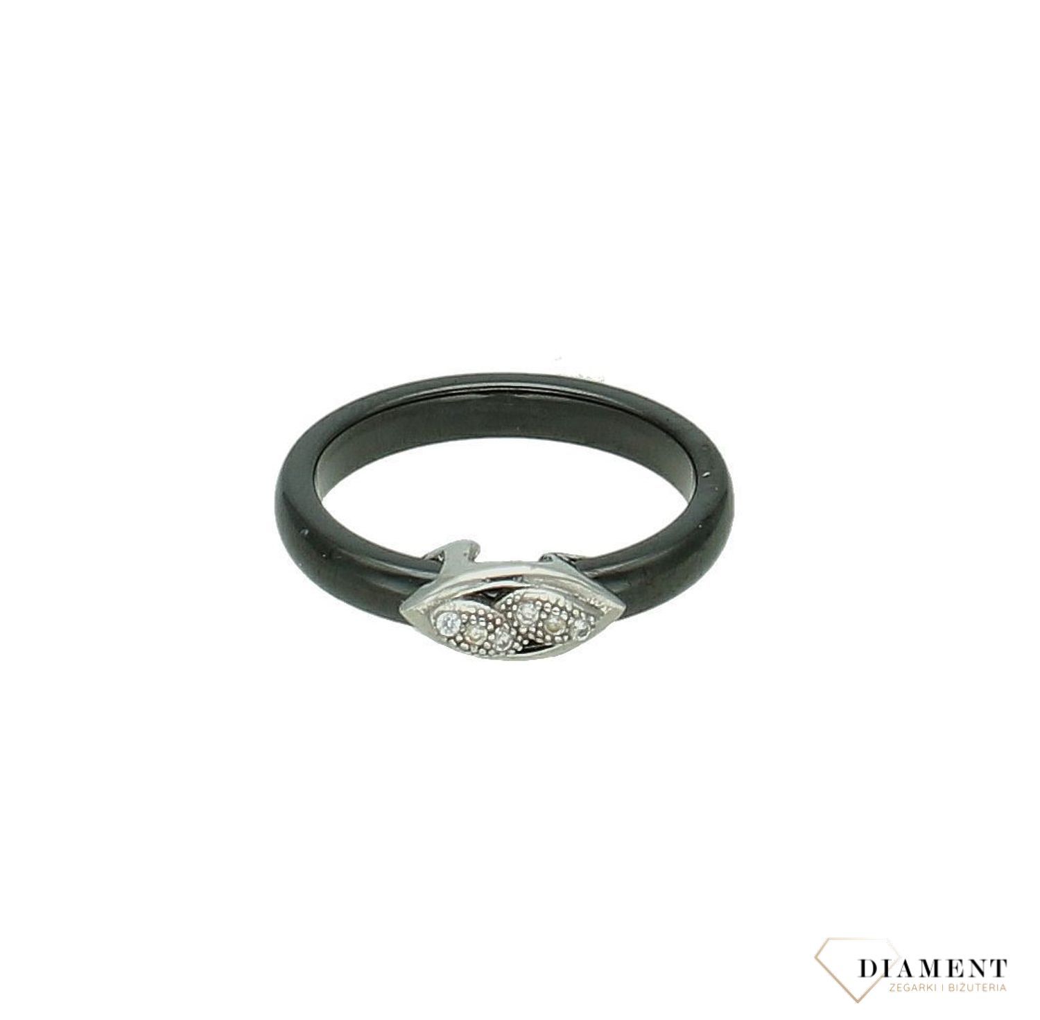 Srebrny pierścionek damski 925 czarna ceramika rozmiar 11 DIA-PRS-7174-925. Srebrny pierścionek damski. Pierścionek srebrny dla kobiety na prezent. Srebrny damski pierścionek z ceramiki.1.jpg