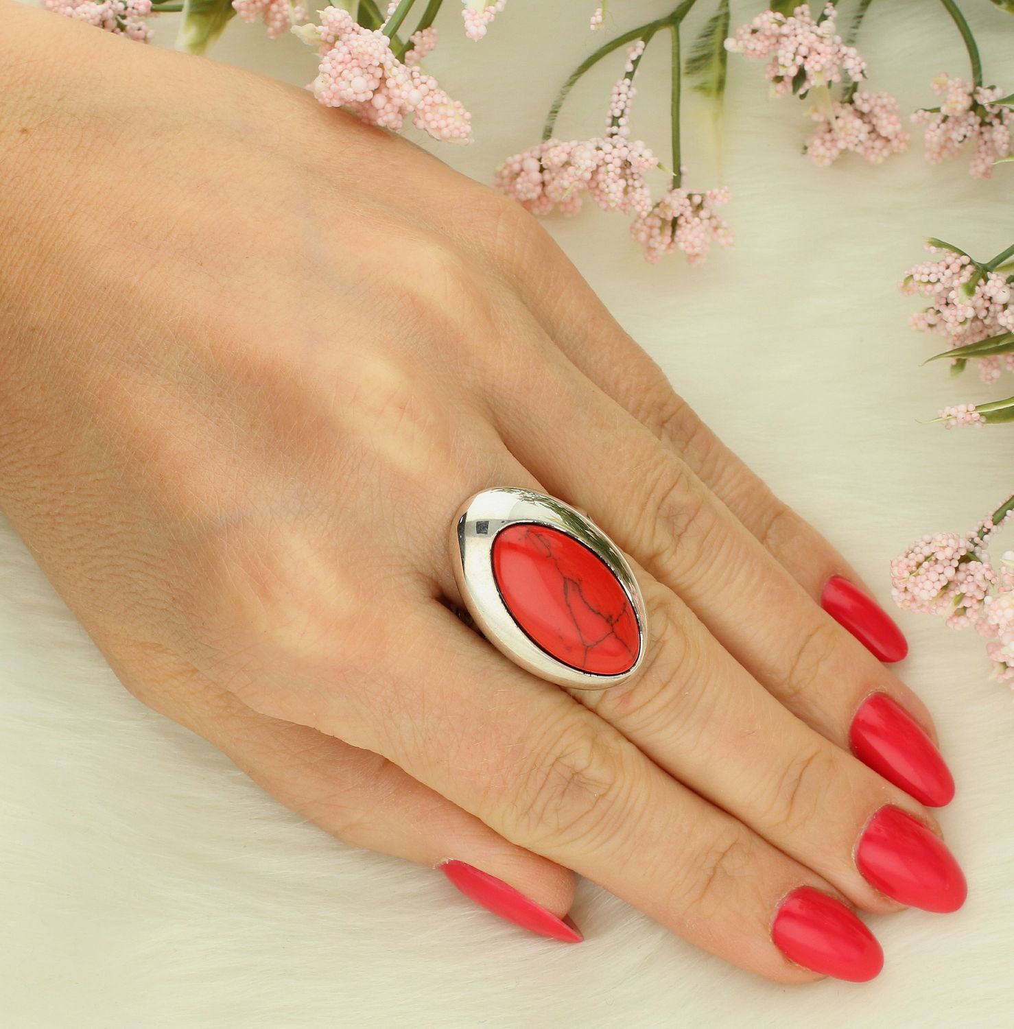 Pierścionek srebrny koral próba 925, DIA-PRS-7226-925 Srebrny pierścionek wykonany z najwyższej jakości srebra. Idealny pomysł na prezent. Srebrny pierścionek wykonany z próby 925 ozdobiony.1.jpg