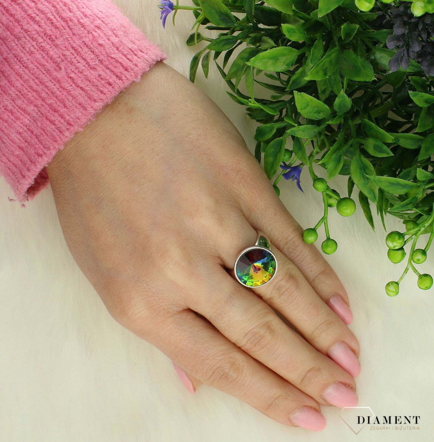 Srebrny pierścionek damski 925 Swarovski Elements rozmiar 11 DIA-PRS-7297-925. Srebrny pierścionek damski. Pierścionek srebrny damski z kryształkiem. Pierścionek srebrny z kryształem Swarovskiego. Srebrny pierścionek damski na prezen.jpg