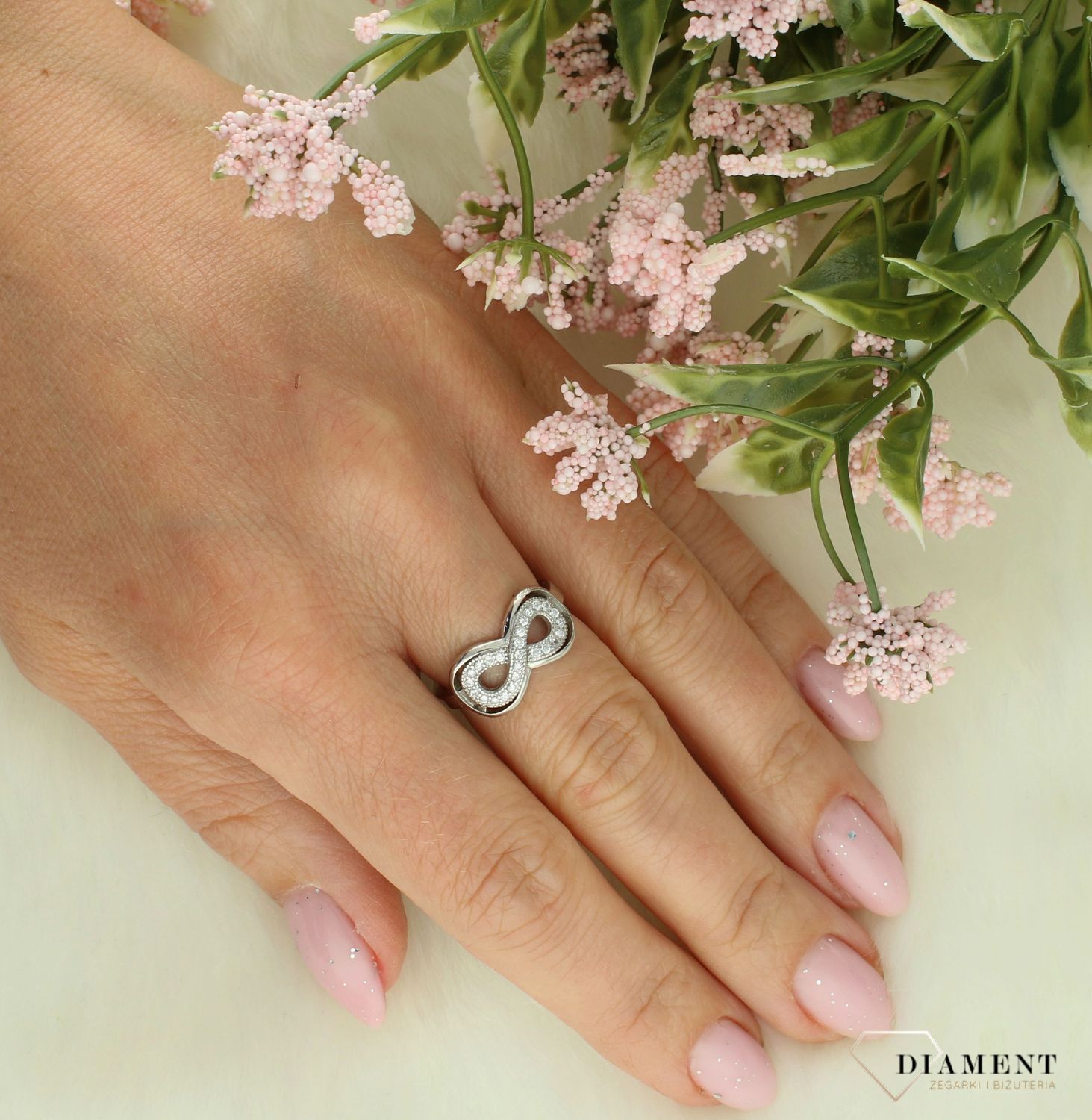 Pierścionek srebrny 925 Nieskończoność rozmiar 12 DIA-PRS-7319-925 (2).jpg