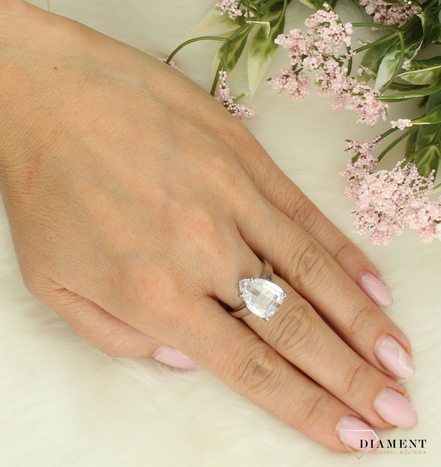 Srebrny pierścionek damski 925 duża owalna cyrkonia rozmiar 16 DIA-PRS-7380-925.jpg
