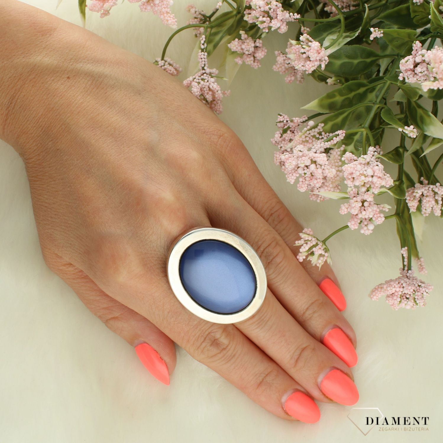 Srebrny pierścionek damski 925 z masą kobaltową rozmiar 14 DIA-PRS-7396-925 (1).jpg