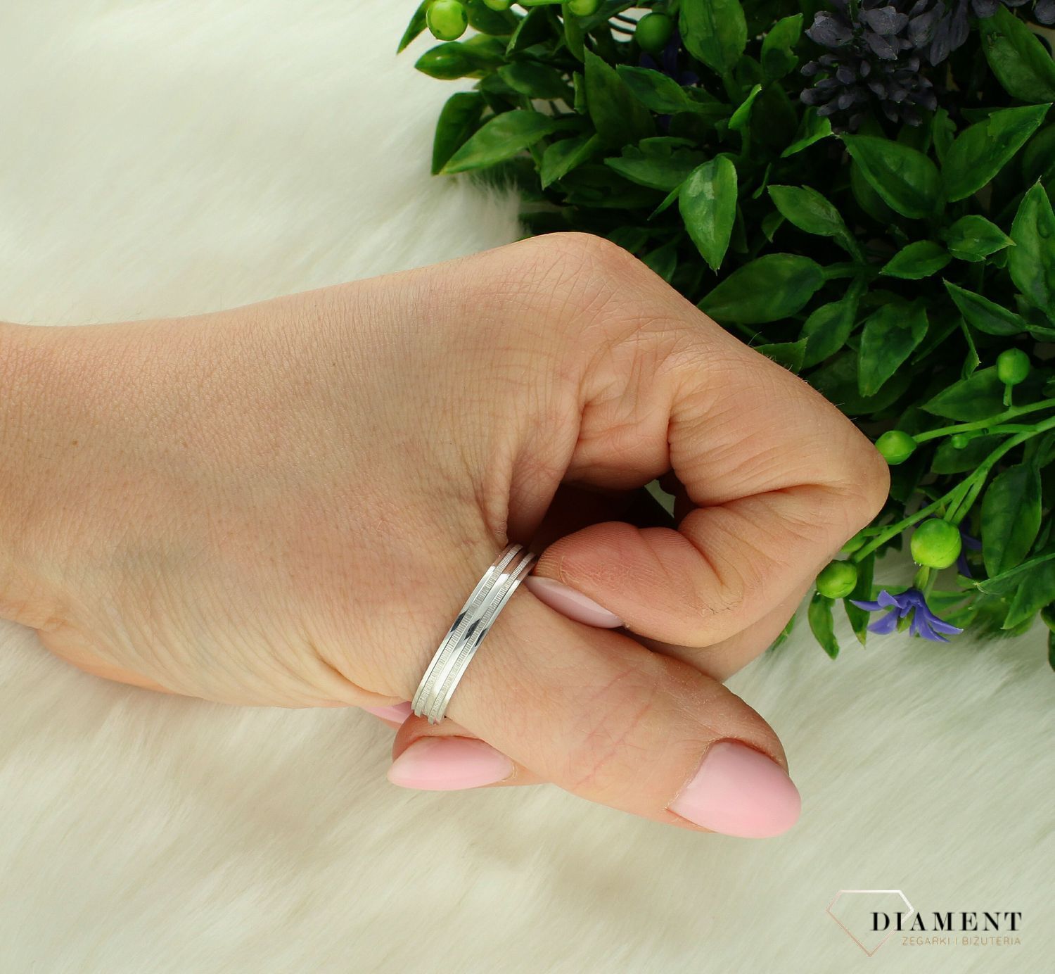Srebrna obrączka 925 4 mm rozmiar 28 DIA-PRS-7414-925. Srebrna obrączka duży rozmiar. Srebrna obrączka do ślubu . Pomysł na prezent (2).jpg