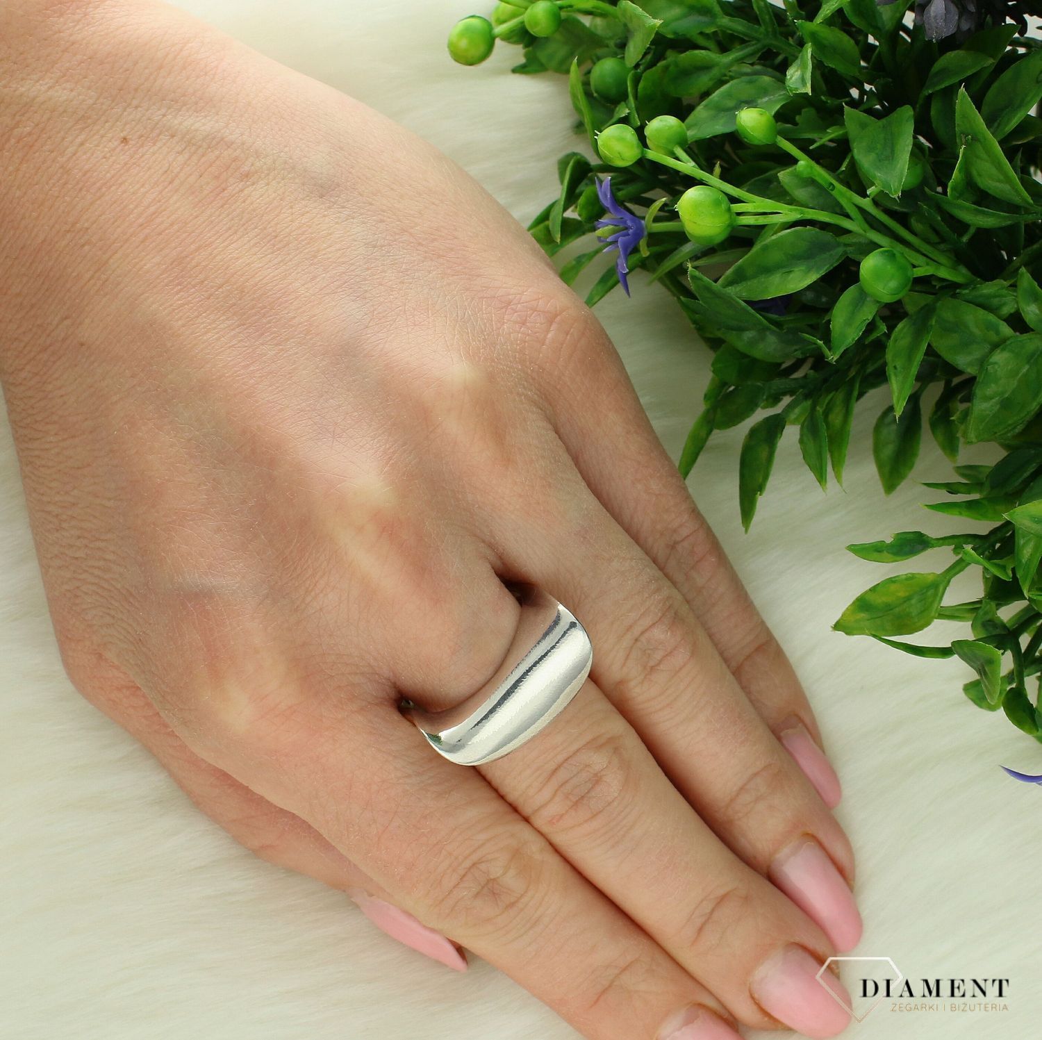 Srebrny pierścionek damski 925 futurystyczny kształt rozmiar 24 DIA-PRS-7478-925. Srebrny pierścionek damski. Pierścionek damski srebrny nowoczesny wzór. Pierścionek srebrny damski na prezent (3).jpg