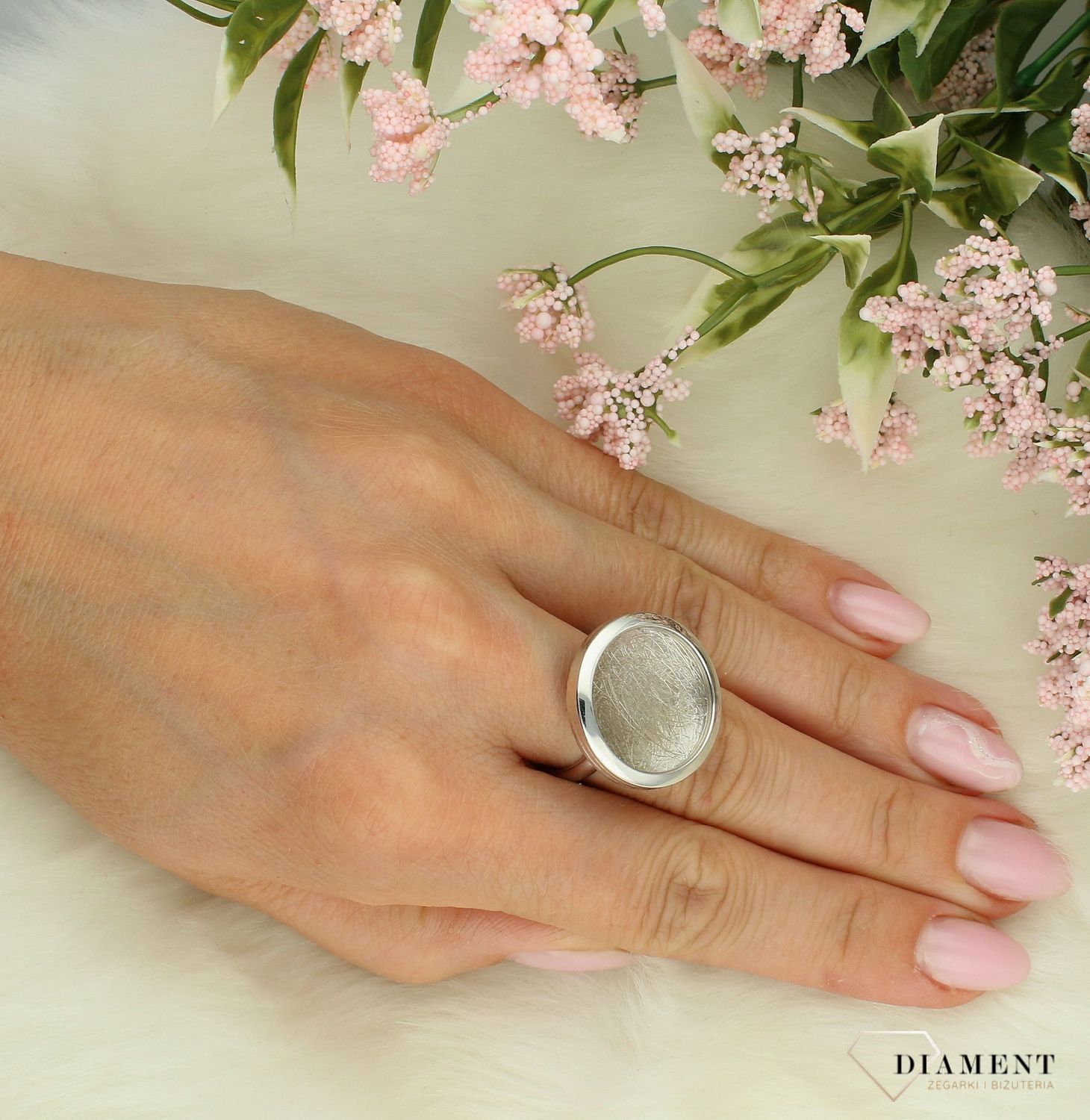 Srebrny pierścionek damski 925 duży matowy DIA-PRS-7526-925.  Srebrny pierścionek damski. Pierścionek damski klasyczny. Duży pierścionek damski na prezent..jpg