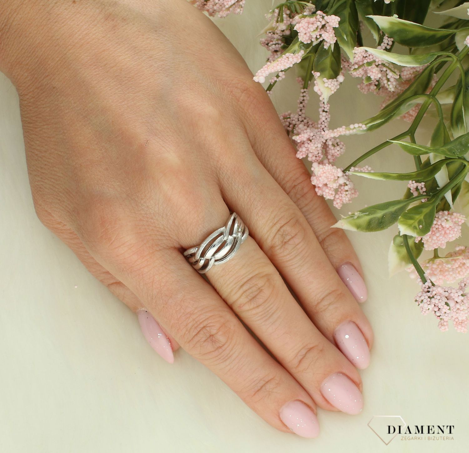 Pierścionek srebrny 925 przeplatana obrączka DIA-PRS-7527-925 (1).jpg