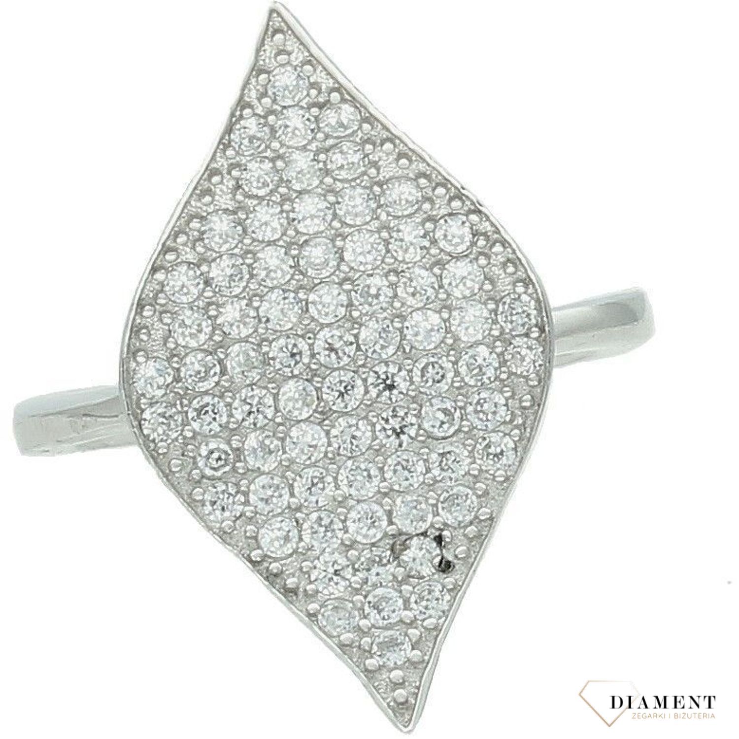 Srebrny pierścionek damski 925 romb wysadzany cyrkoniami rozmiar 11 DIA-PRS-7623-925. Srebrny pierścionek damski. Pierścionek srebrny dla kobiety. Srebrny pierścionek damski na prezent..jpg