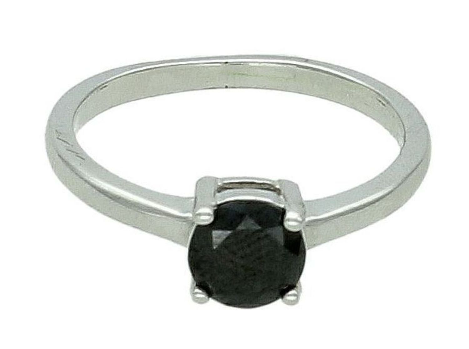 Srebrny pierścionek damski 925 z czarną cyrkonią rozmiar 14 DIA-PRS-7640-925. Srebrny pierścionek damski. Srebrny pierścionek z czarną cyrkonią. Pierścionek srebrny damski. Srebrny pierścionek na prezent dla kobiety..jpg