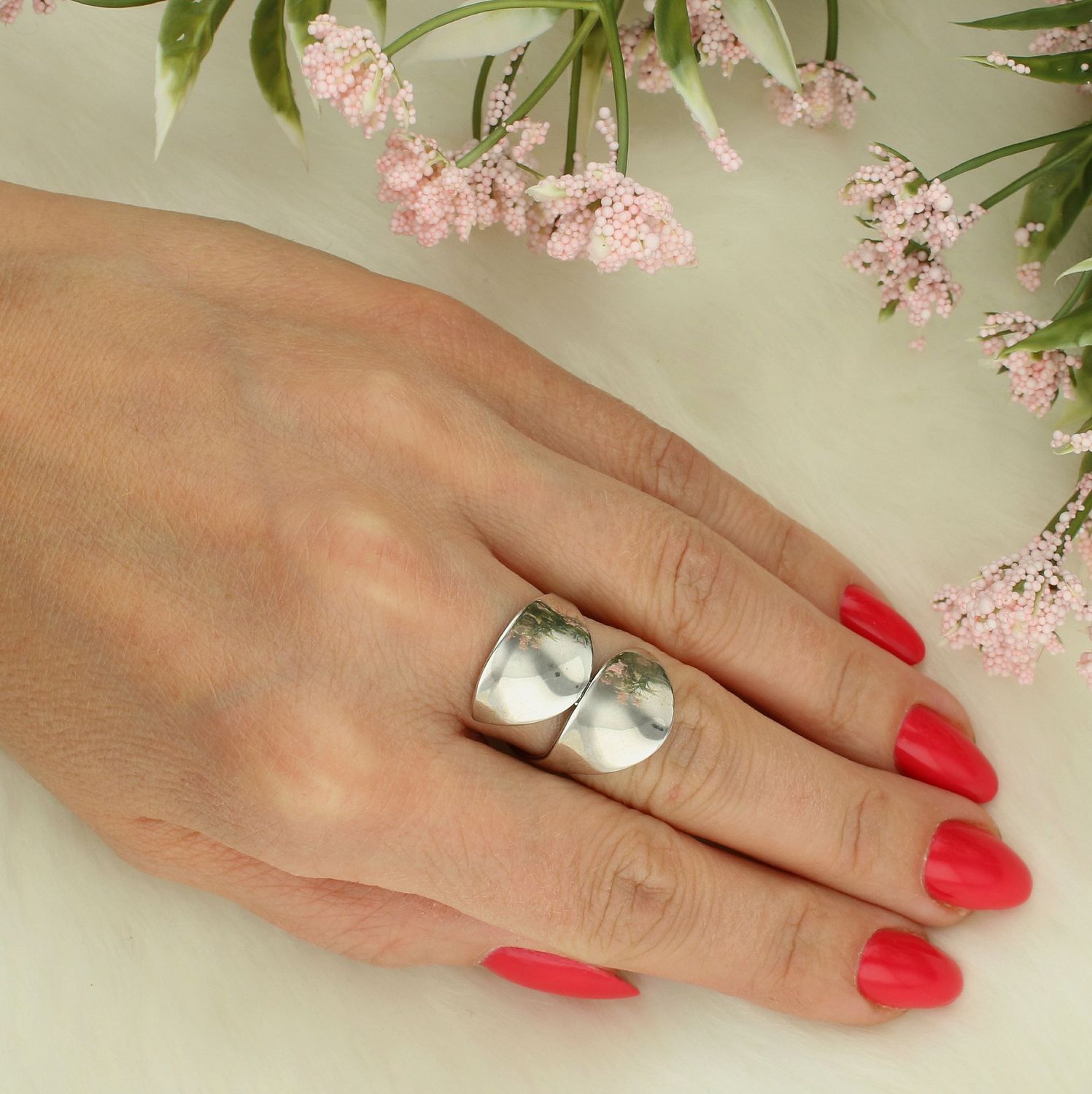 Pierścionek srebrny próba 925, DIA-PRS-7691-925 Srebrny pierścionek wykonany z najwyższej jakości srebra. Idealny pomysł na prezent. Srebrny pierścionek idealnie dopasowującej się do palca każdej 1.jpg