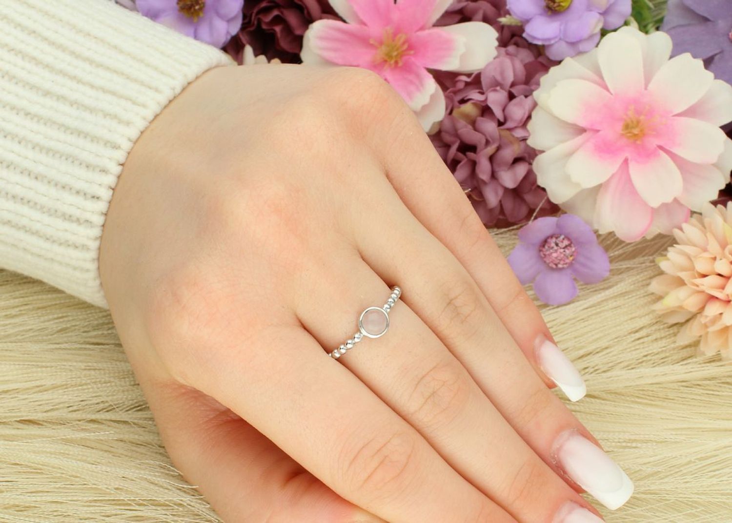 Pierścionek srebrny 925  kwarc różowym DIA-PRS-7735-925.jpg