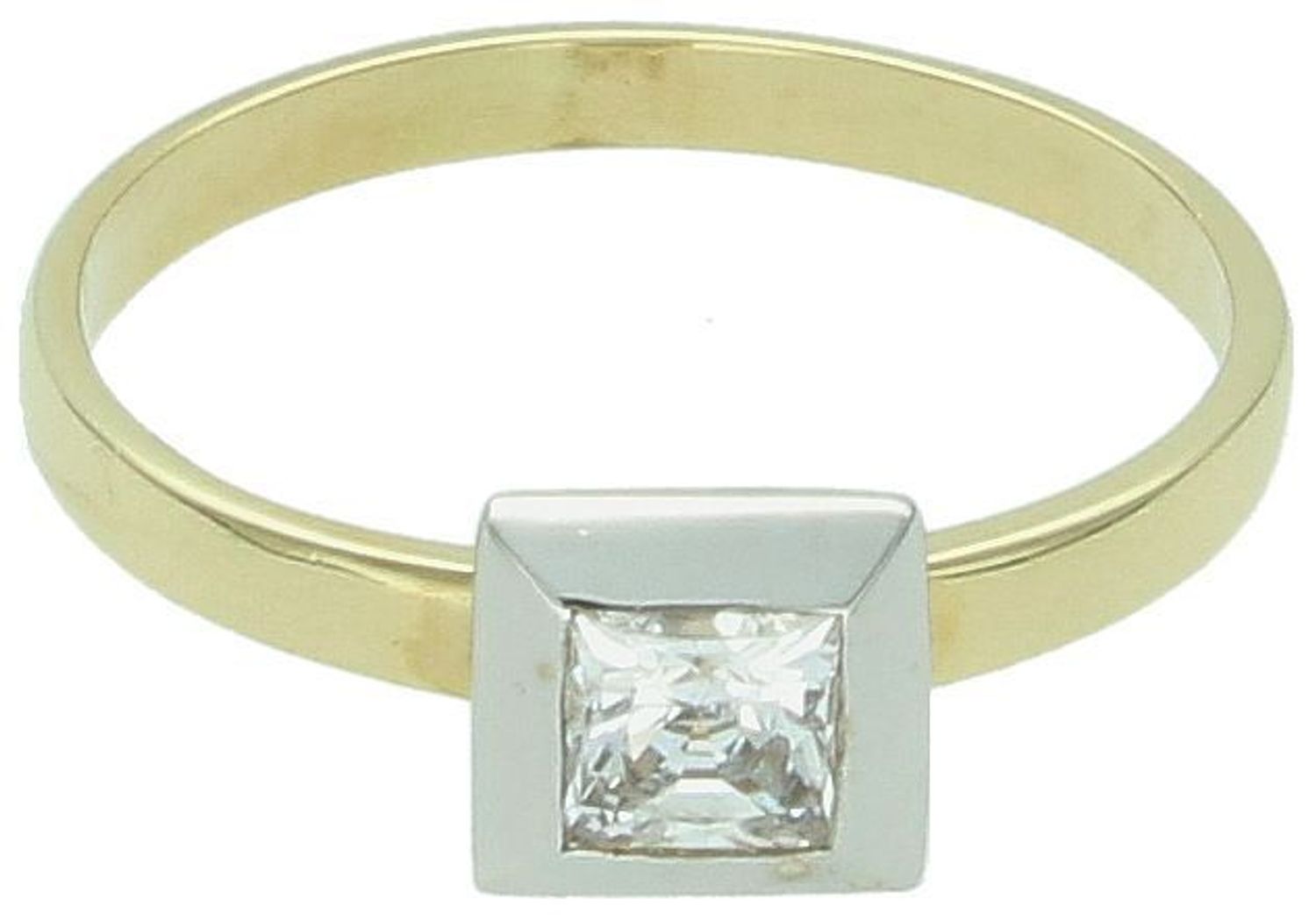 Elegancki pierścionek damski ze złota próby 585, zdobiony kwadratowym elementem z białego złota i cyrkoniami. Rozmiar 13, szerokość szyny 2 mm – ponadczasowy styl.1.jpg