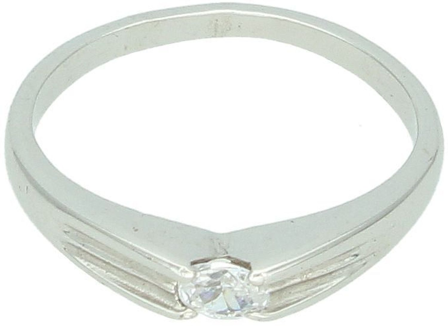 Pierścionek damski z białego złota próby 585 DIA-PRS-7889-585 z centralną cyrkonią. Waga 2,30 g, szerokość górnej części 3 mm, dolnej szyny 2 mm. Subtelna klasyka i elegancja.1.jpg