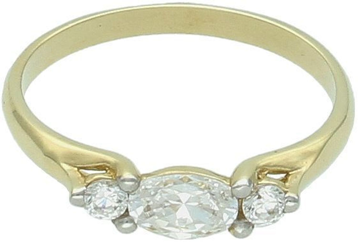 Złoty pierścionek damski próby 585, model DIA-PRS-7934-585. Waga 2,06 g, trzy cyrkonie o wymiarach 1,2 cm x 3 mm. Szerokość szyny 1 mm, rozmiar 15. Elegancka biżuteria, idealna na prezent lub 1.jpg