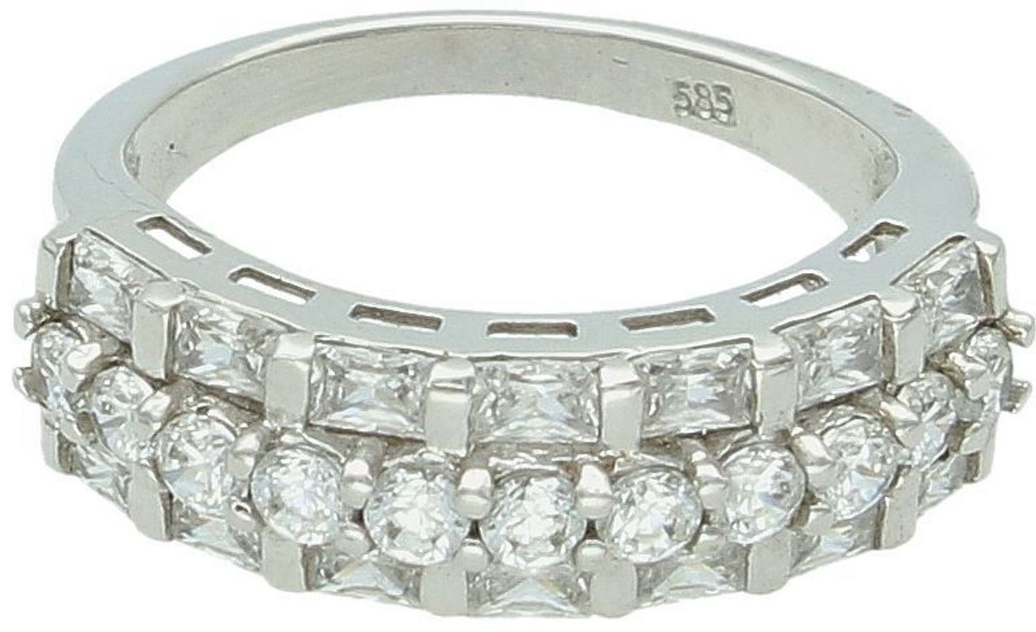 Złoty pierścionek damski DIA-PRS-7958-585 z białego złota próby 585, zdobiony cyrkoniami. Waga 4,99 g, rozmiar 16. Klasyka i elegancja w nowoczesnym wydaniu.1.jpg