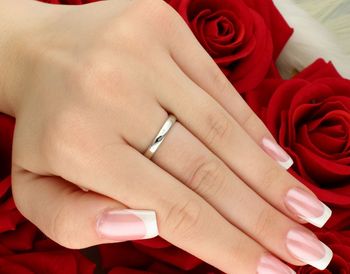 Pierścionek z białego złota próby 585 DIA-PRS-7959-585 z różową cyrkonią. Rozmiar 16, waga 3,77 g, szerokość 6 mm. Subtelna elegancja – idealny na prezent. Gwarancja i opakowanie gratis.4.jpg
