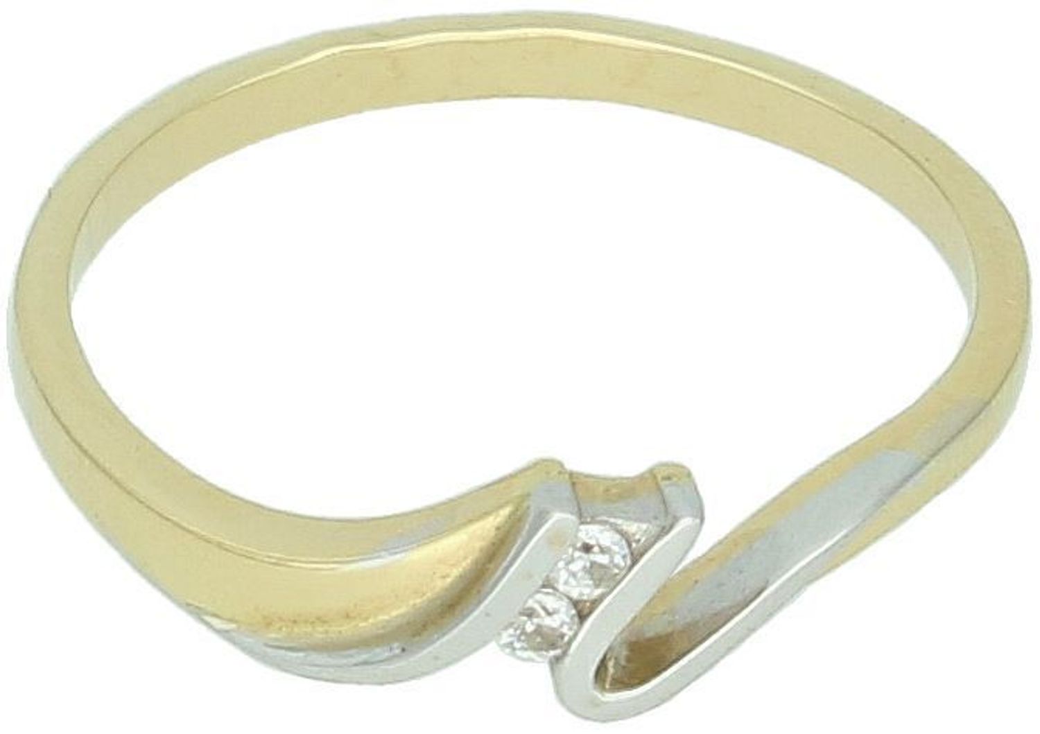 Złoty pierścionek damski DIA-PRS-7972-585 próby 585 z białym złotem i dwoma cyrkoniami. Szerokość ozdoby 5 mm, szyna 1 mm, waga 1,91 g. Elegancka i delikatna biżuteria.1.jpg