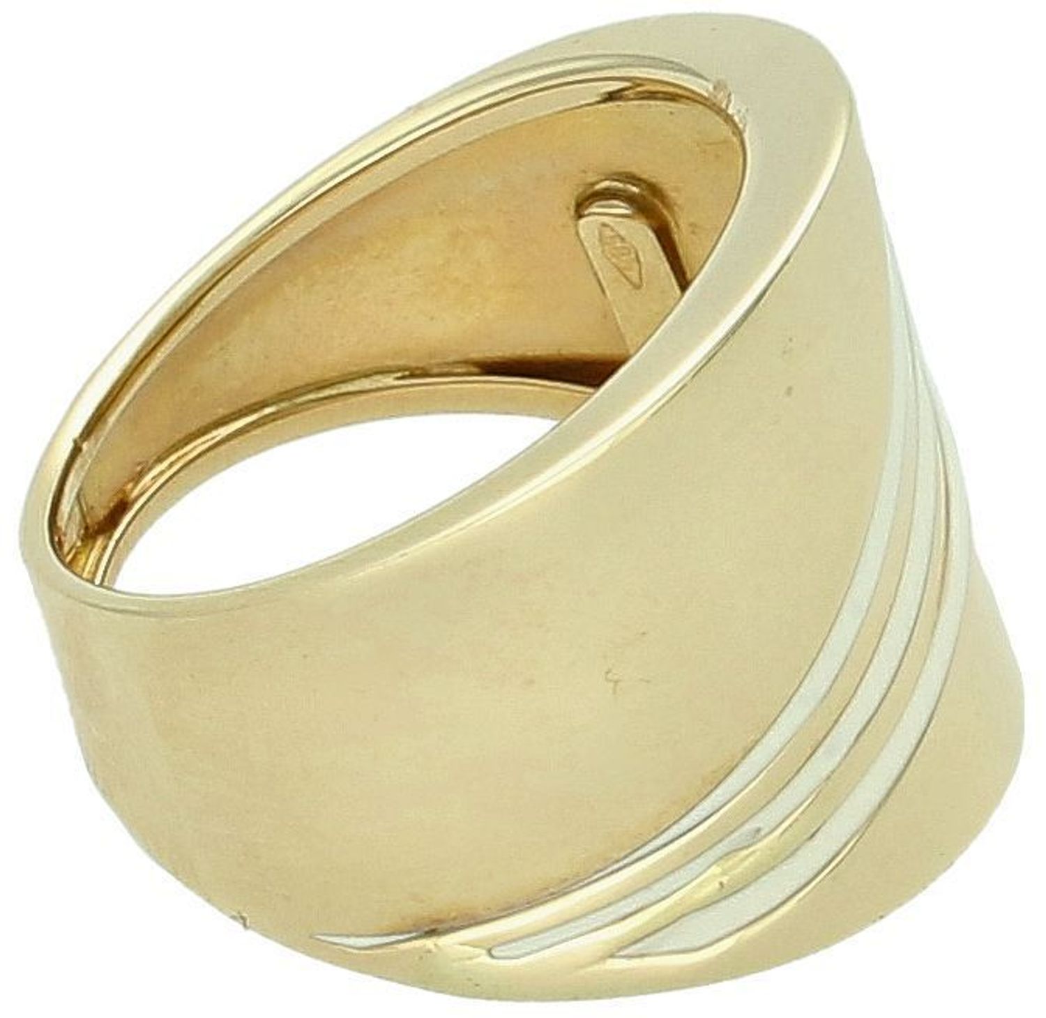 Złoty szeroki pierścionek z wzorem białej emalii próba 585, DIA-PRS-8005-585. Szeroki złoty pierścionek z wzorem białej emalii to biżuteria, która łączy elegancję złota, tworząc 1.jpg