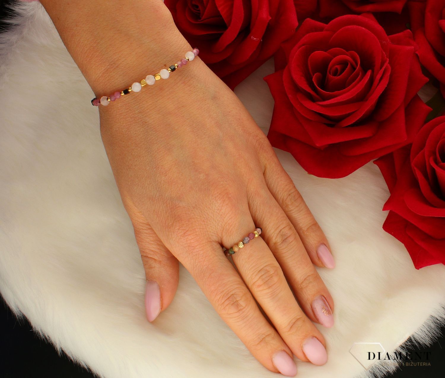 Pierścionek damski na gumce kamienie naturalne turmalin DIA-PRS-8163-585. Pierścionek na gumeczce. Pierścionek z koralików. Modne pierścionki. Pierścionki z kamieniami naturalnymi..jpg