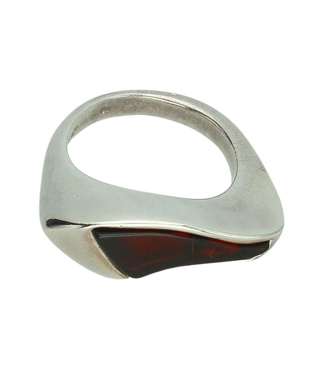 Srebrny pierścionek damski 925 z falistym bursztynem - Rozmiar 16 Ag.jpg